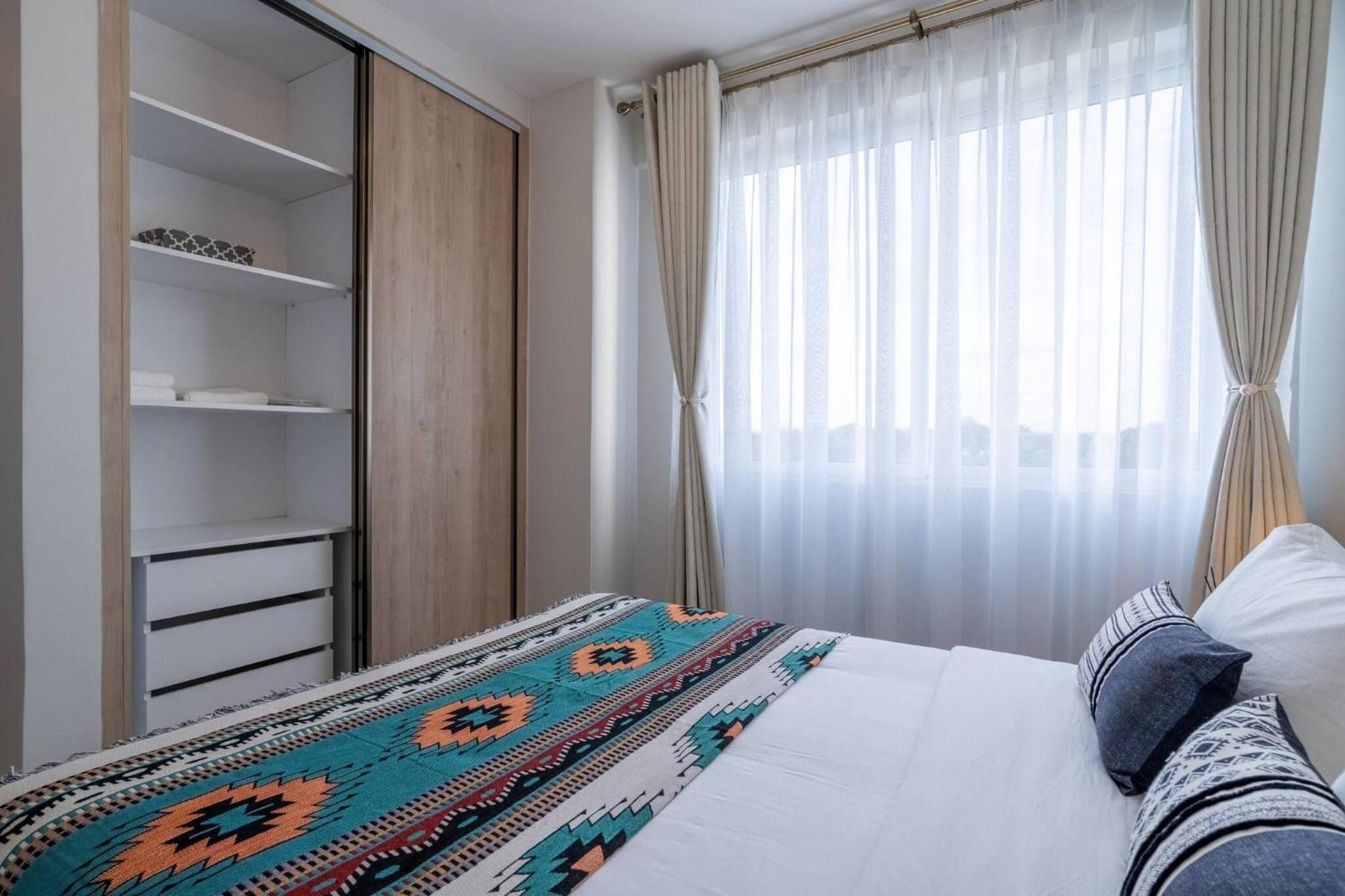 ishi Nairobi Modern Business Apartment