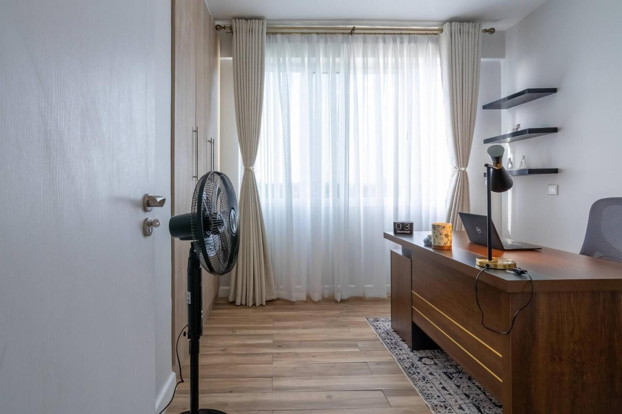ishi Nairobi Modern Business Apartment
