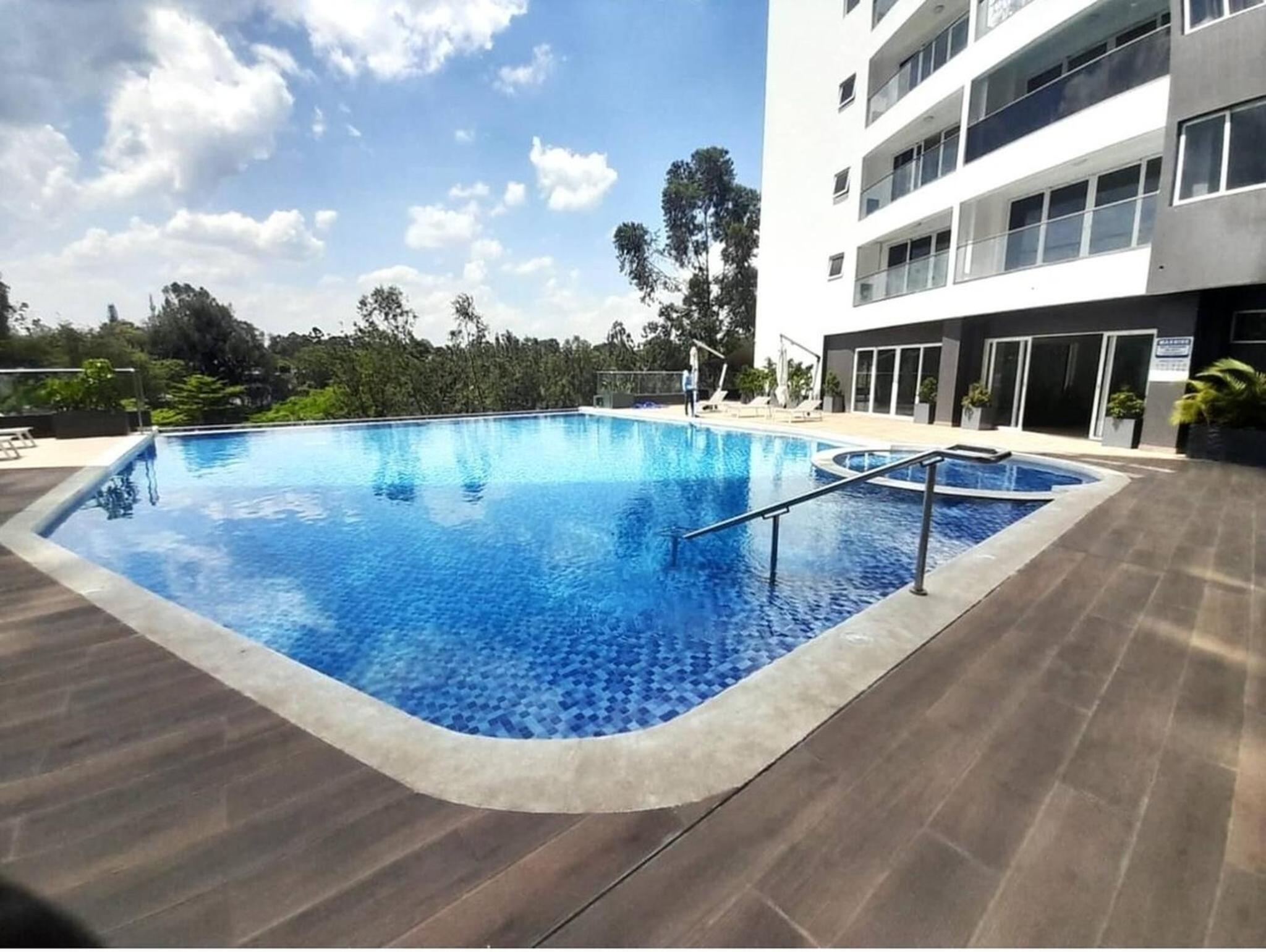ishi Nairobi Modern Business Apartment