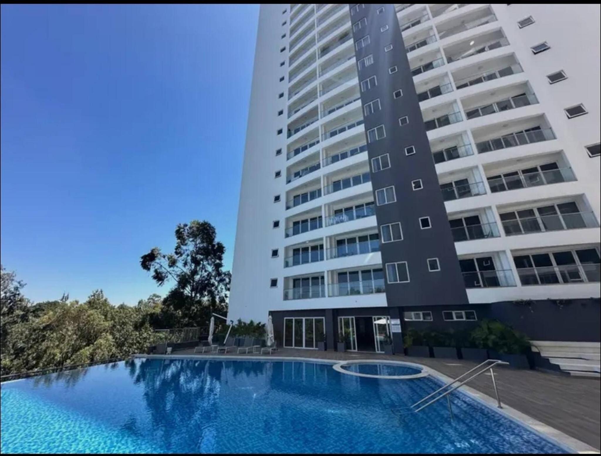 ishi Nairobi Modern Business Apartment