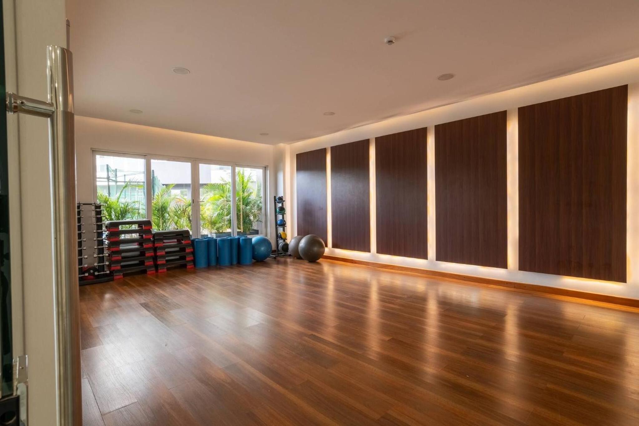 ishi Nairobi Modern Business Apartment