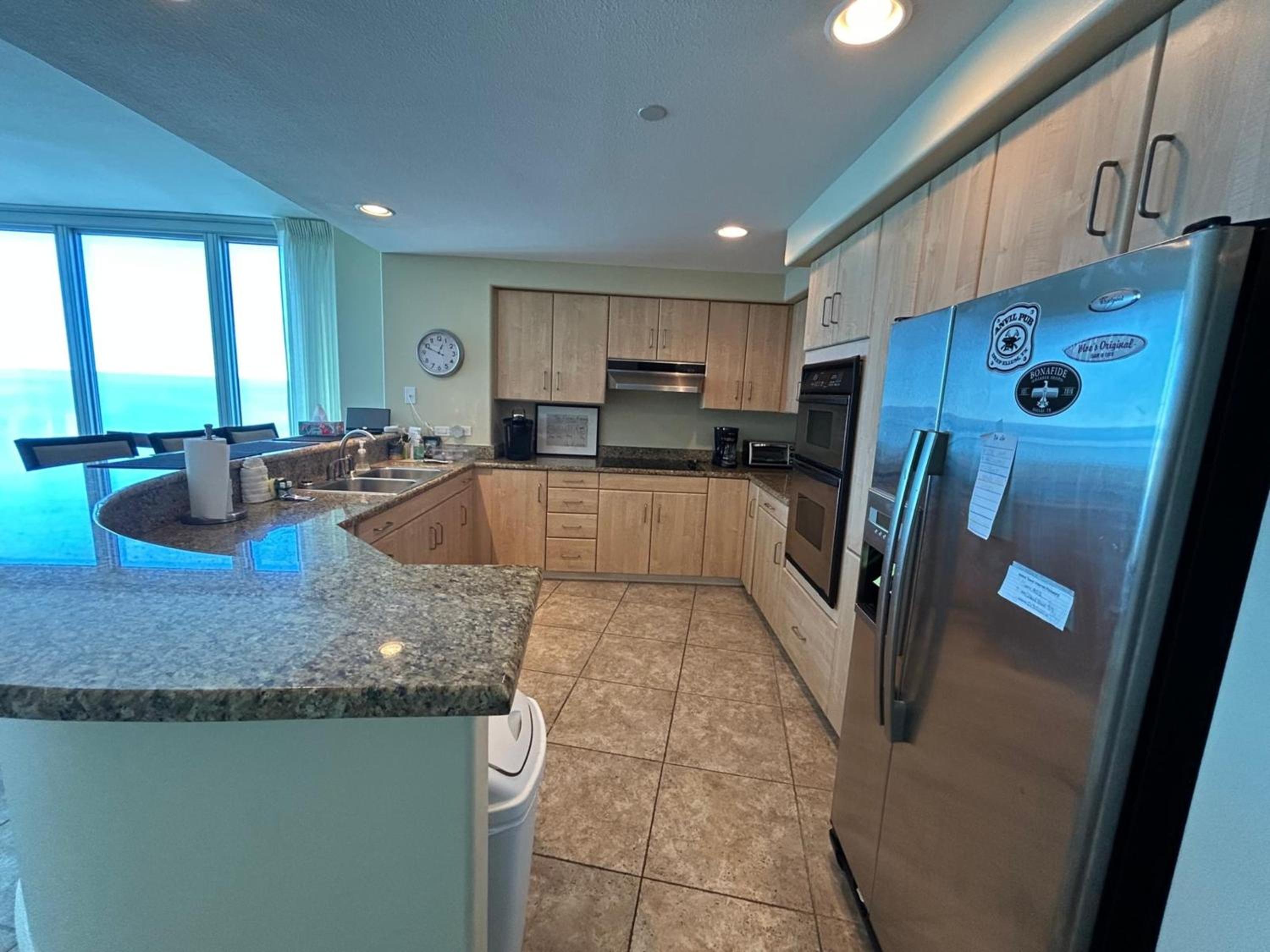 Island Tower 903