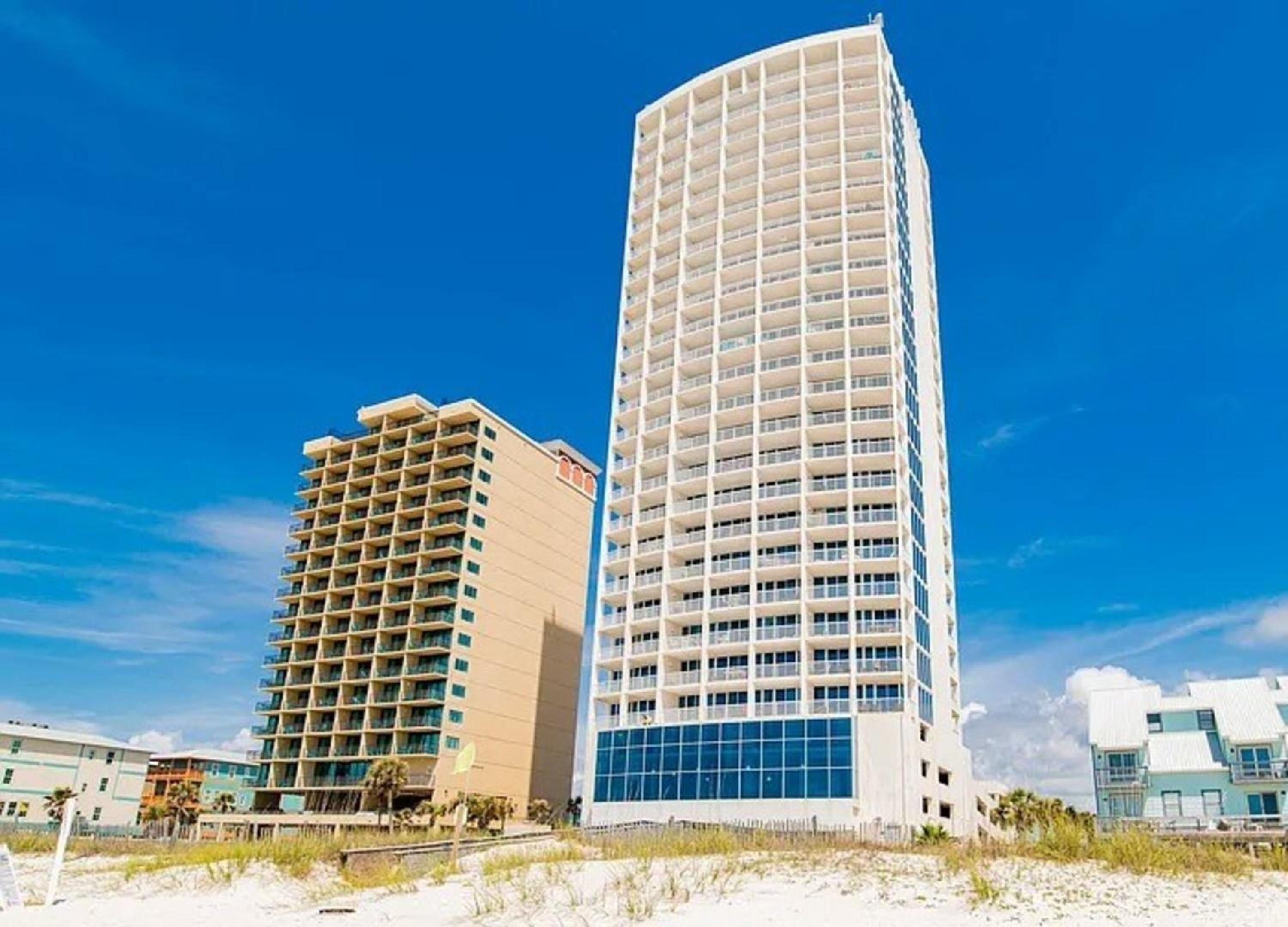 Island Tower 903