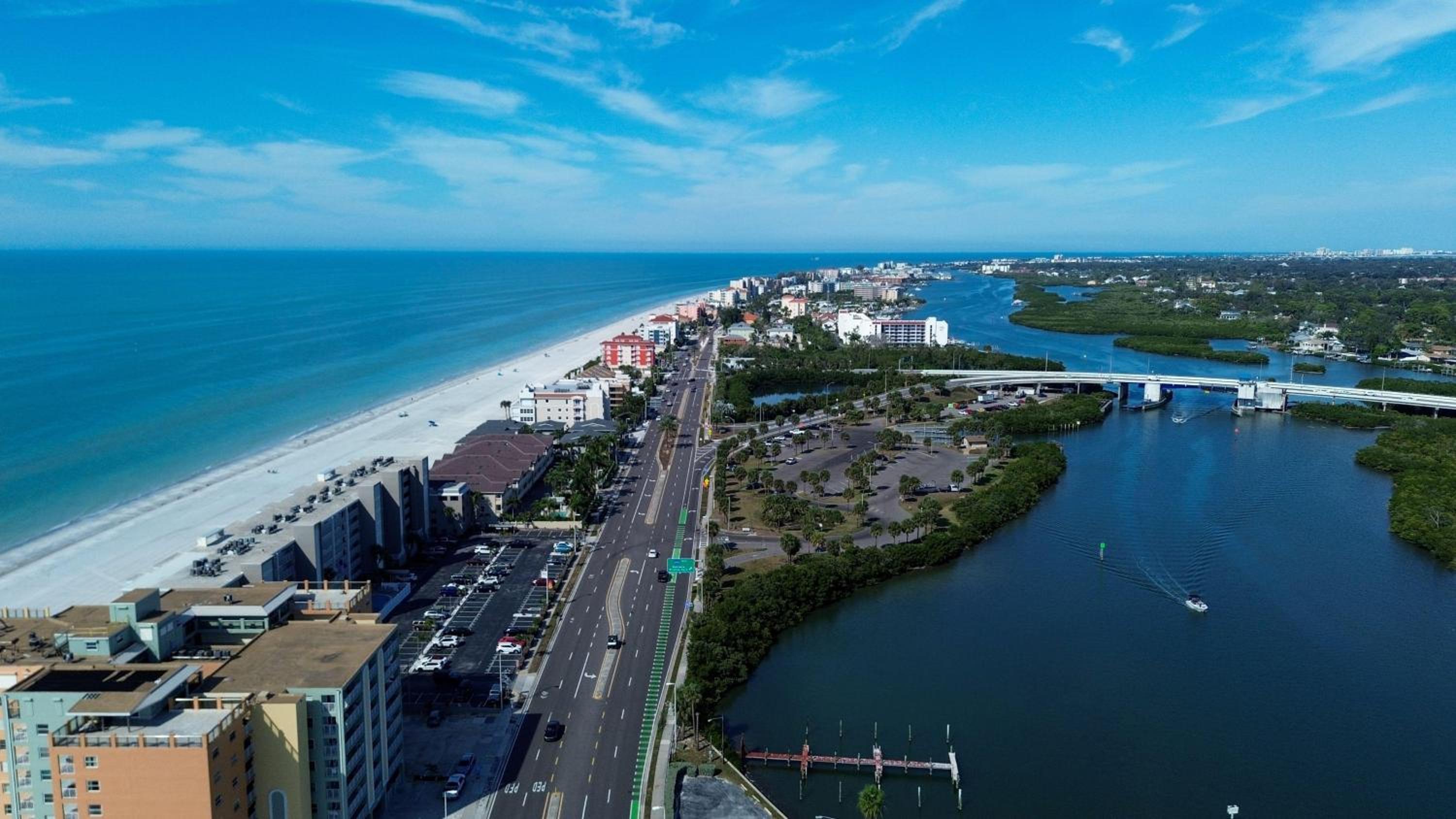 El Mar Townhome - Unit D