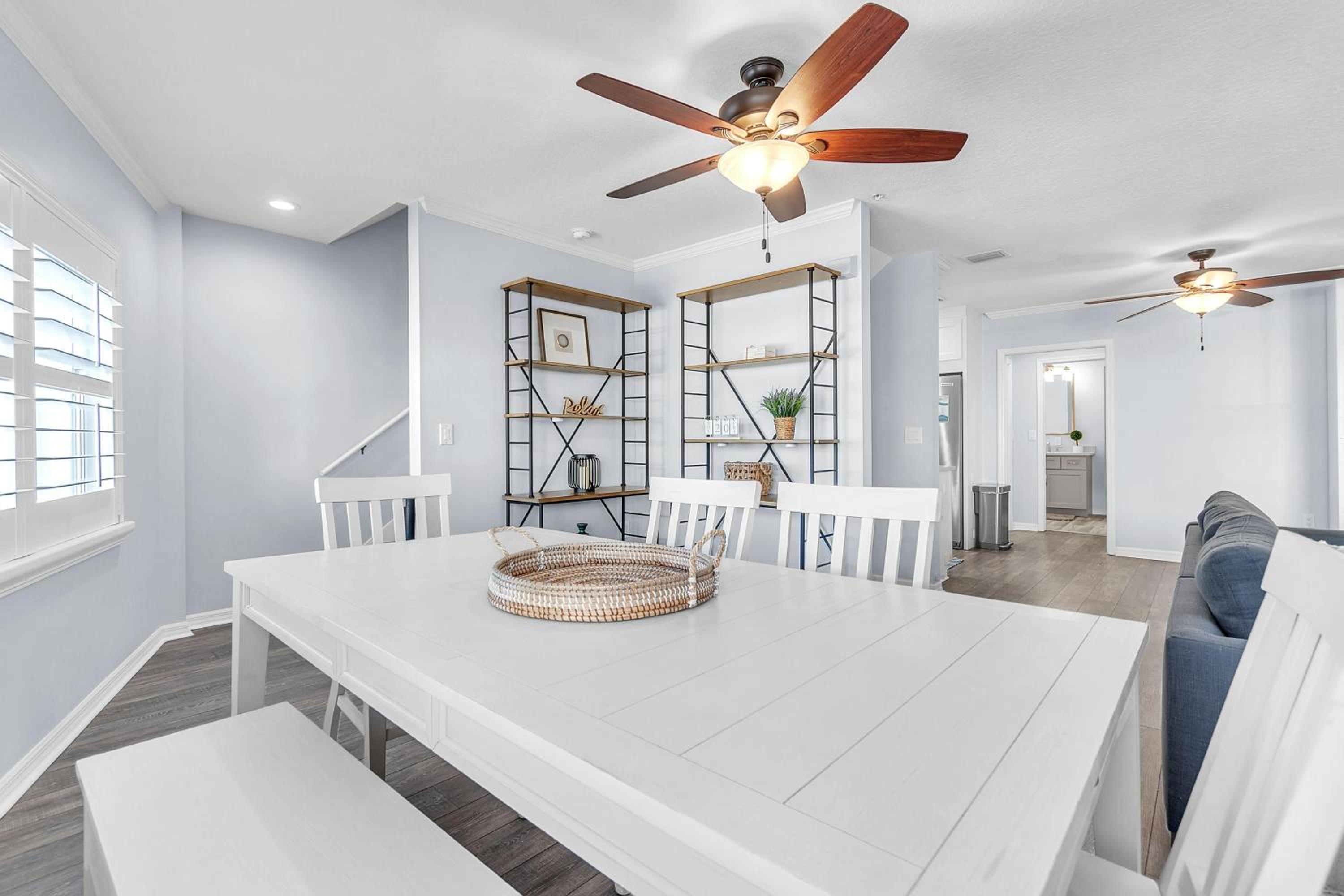 El Mar Townhome - Unit D