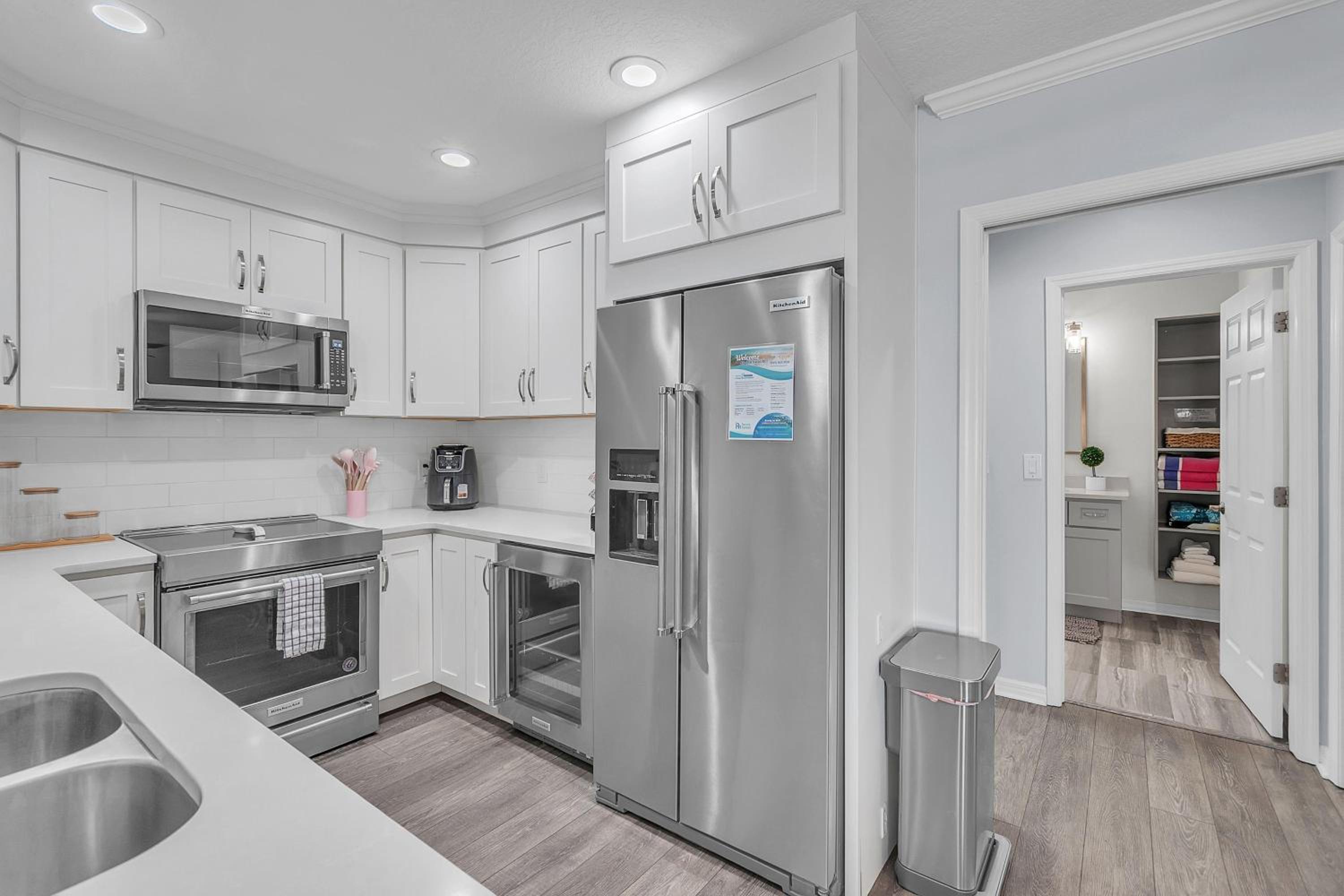 El Mar Townhome - Unit D