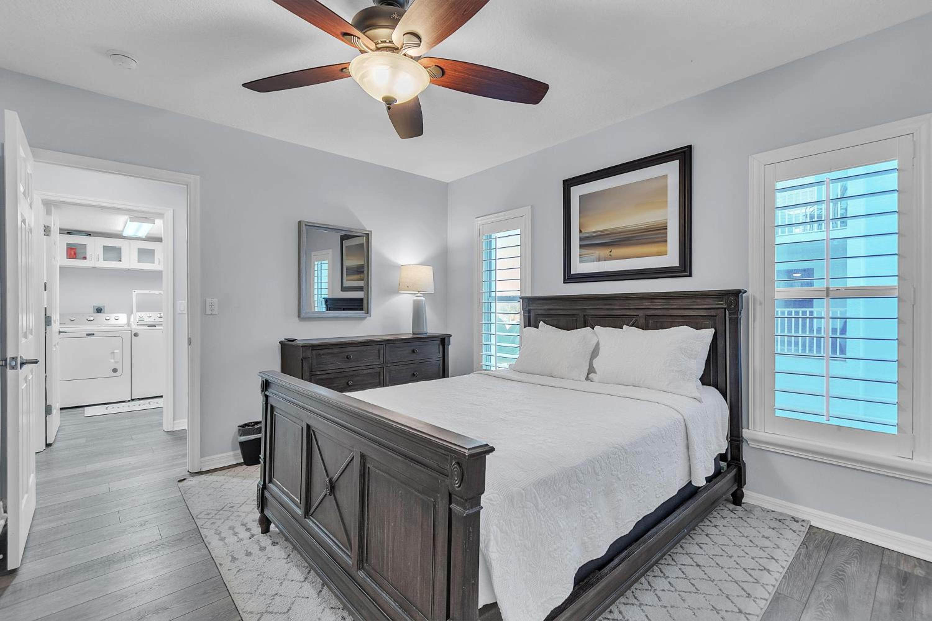 El Mar Townhome - Unit D