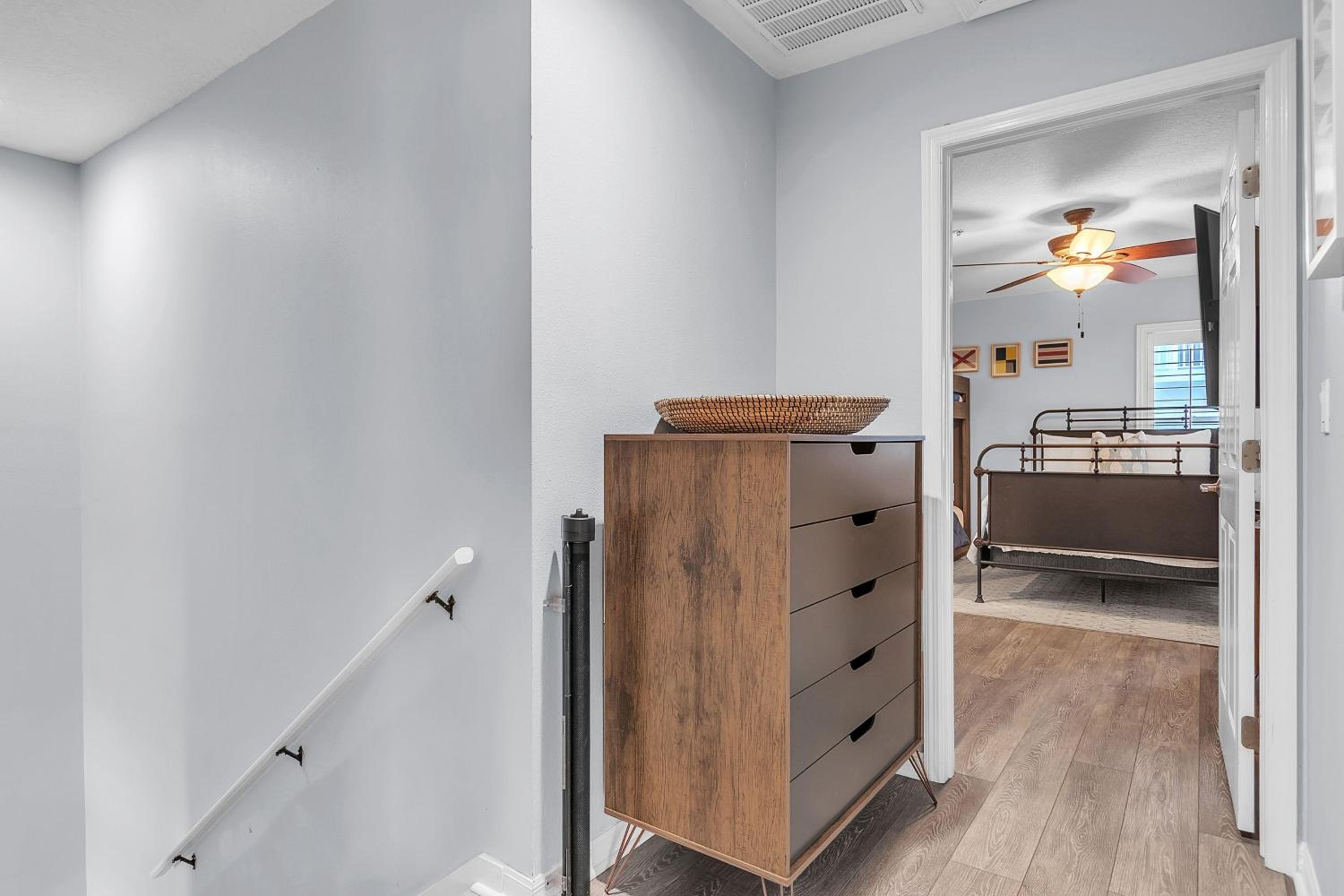 El Mar Townhome - Unit D