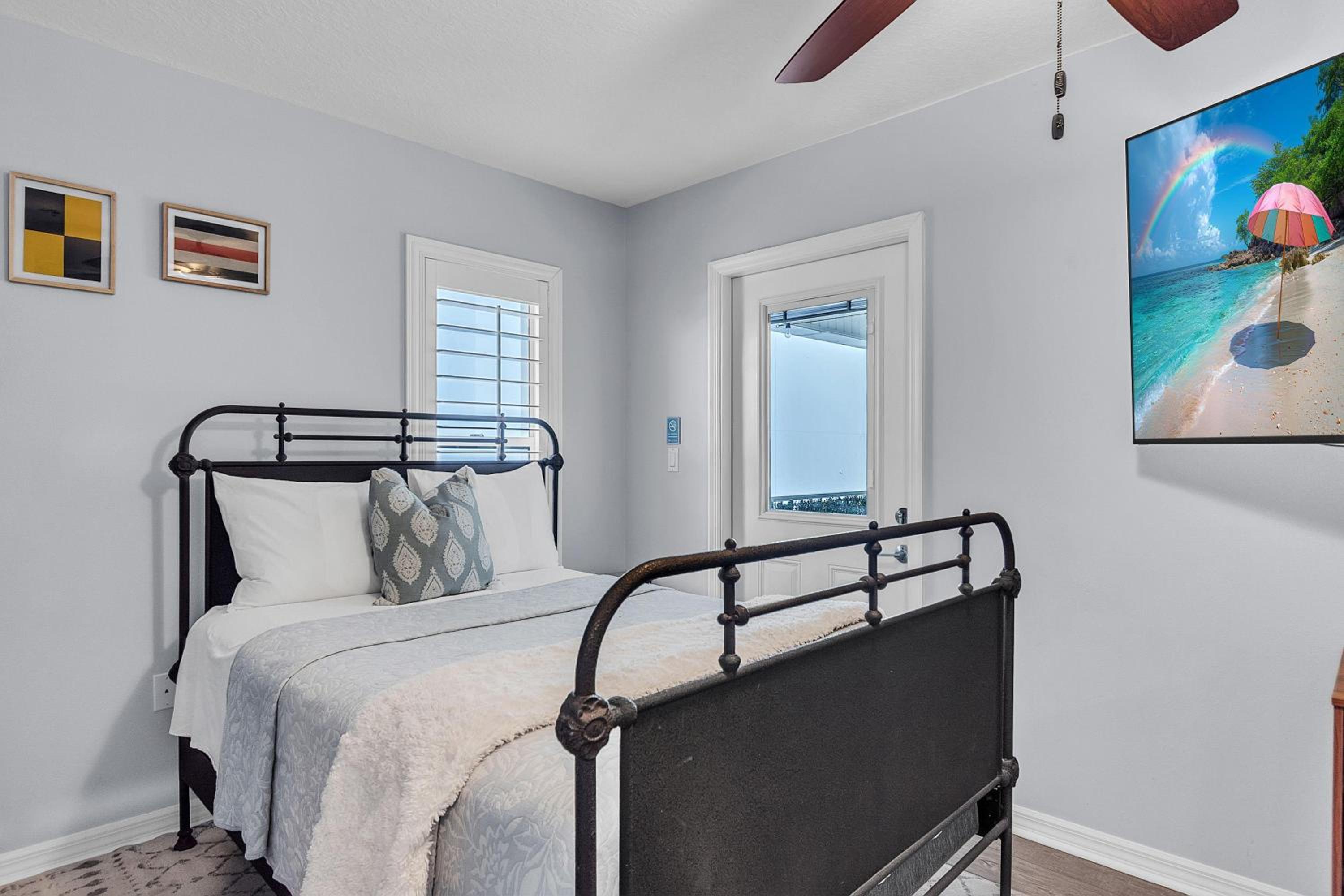 El Mar Townhome - Unit D
