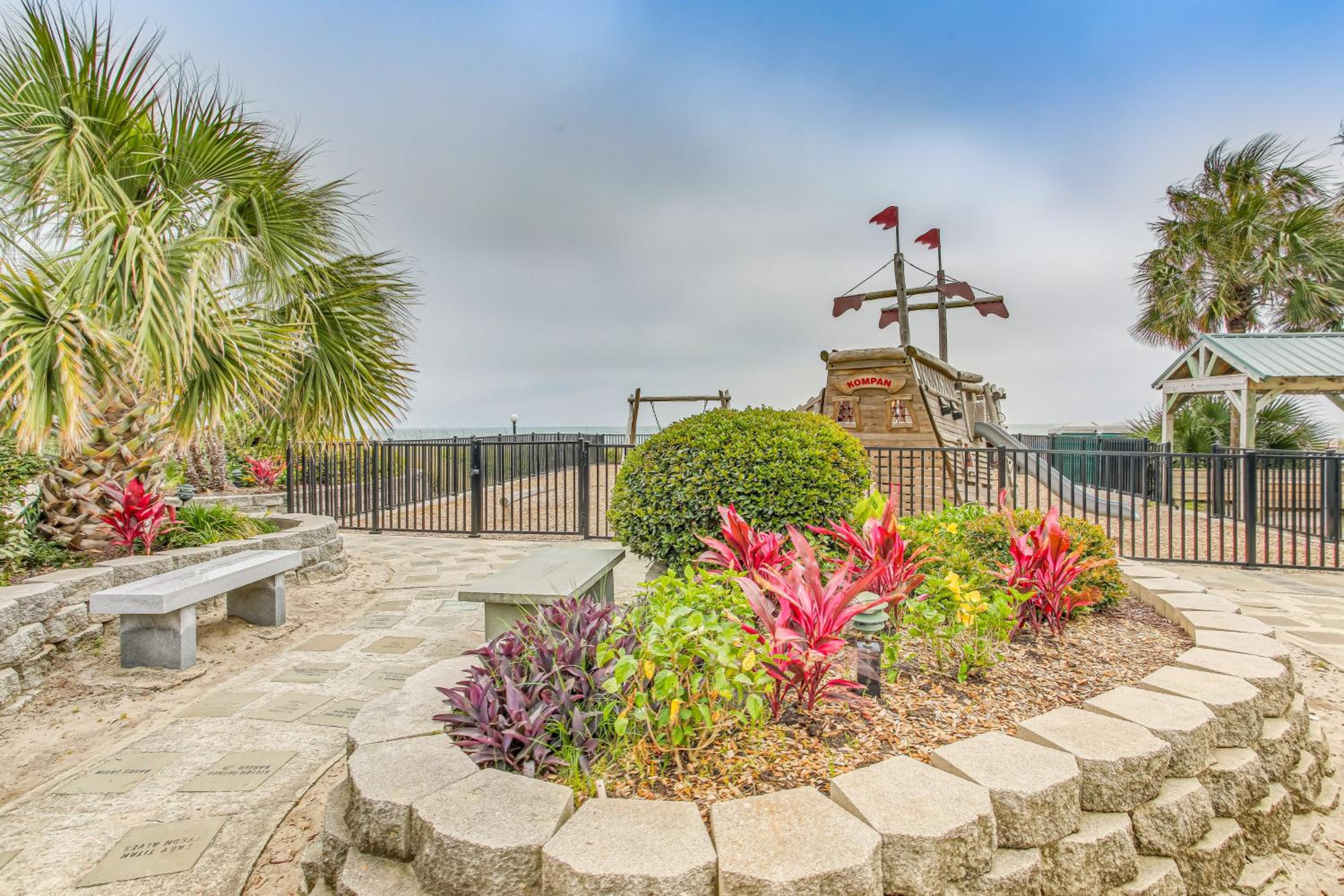 Steps to Shore Golden Mile Myrtle Beach Condo!