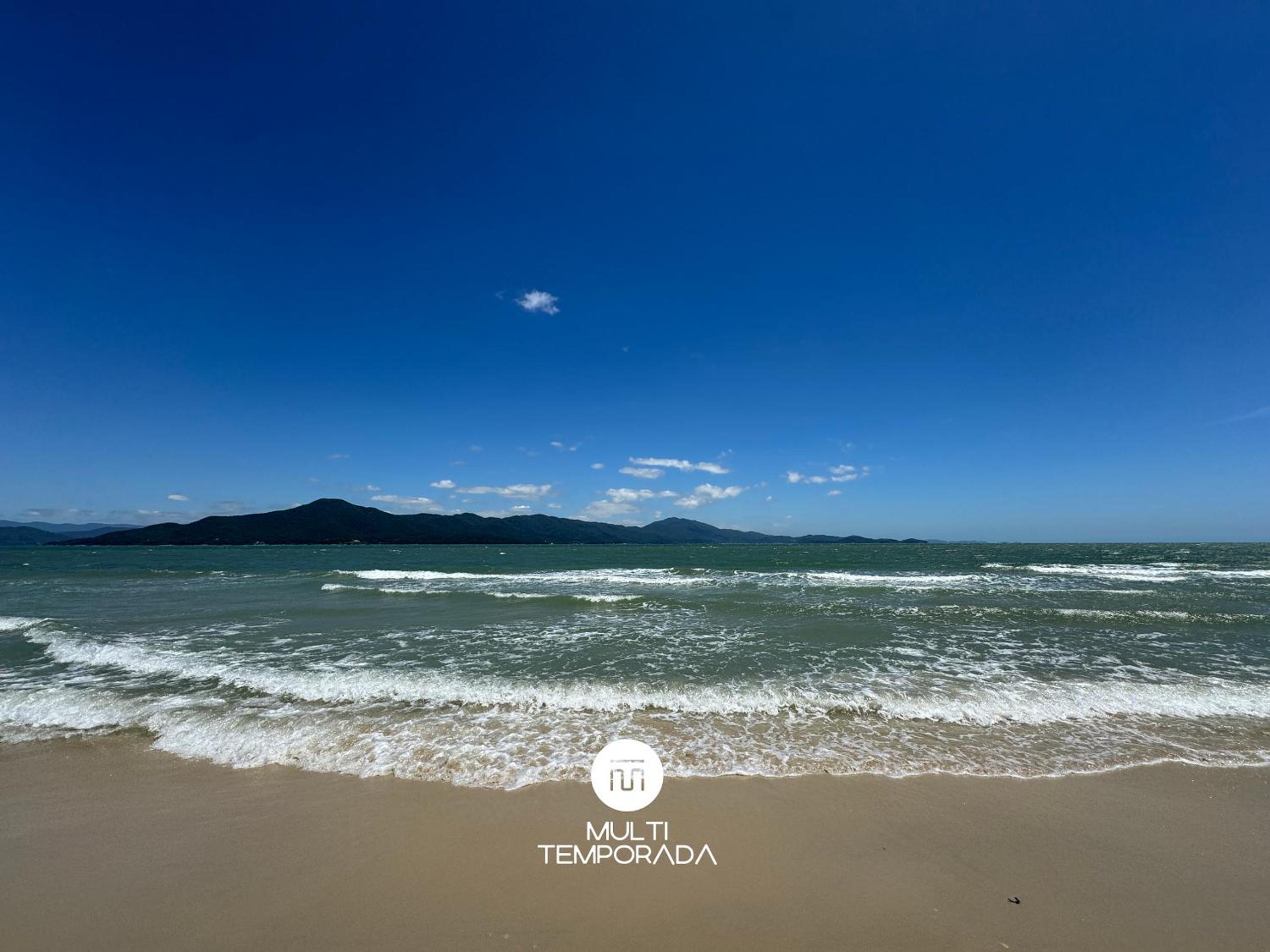 Encanto na Praia de Daniela - Florianópolis/SC