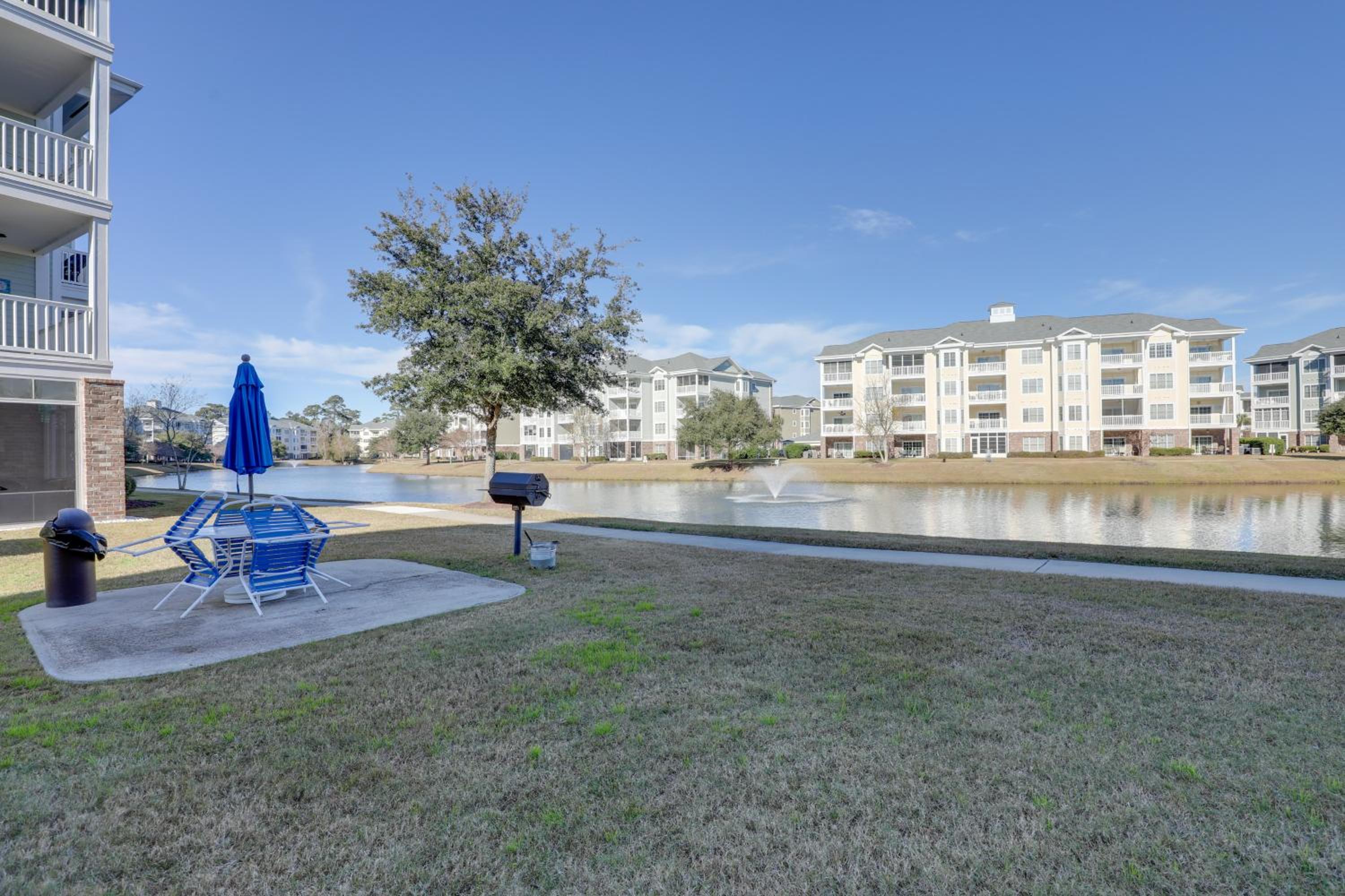 Screened Patio with Pond Views! Myrtle Beach Condo