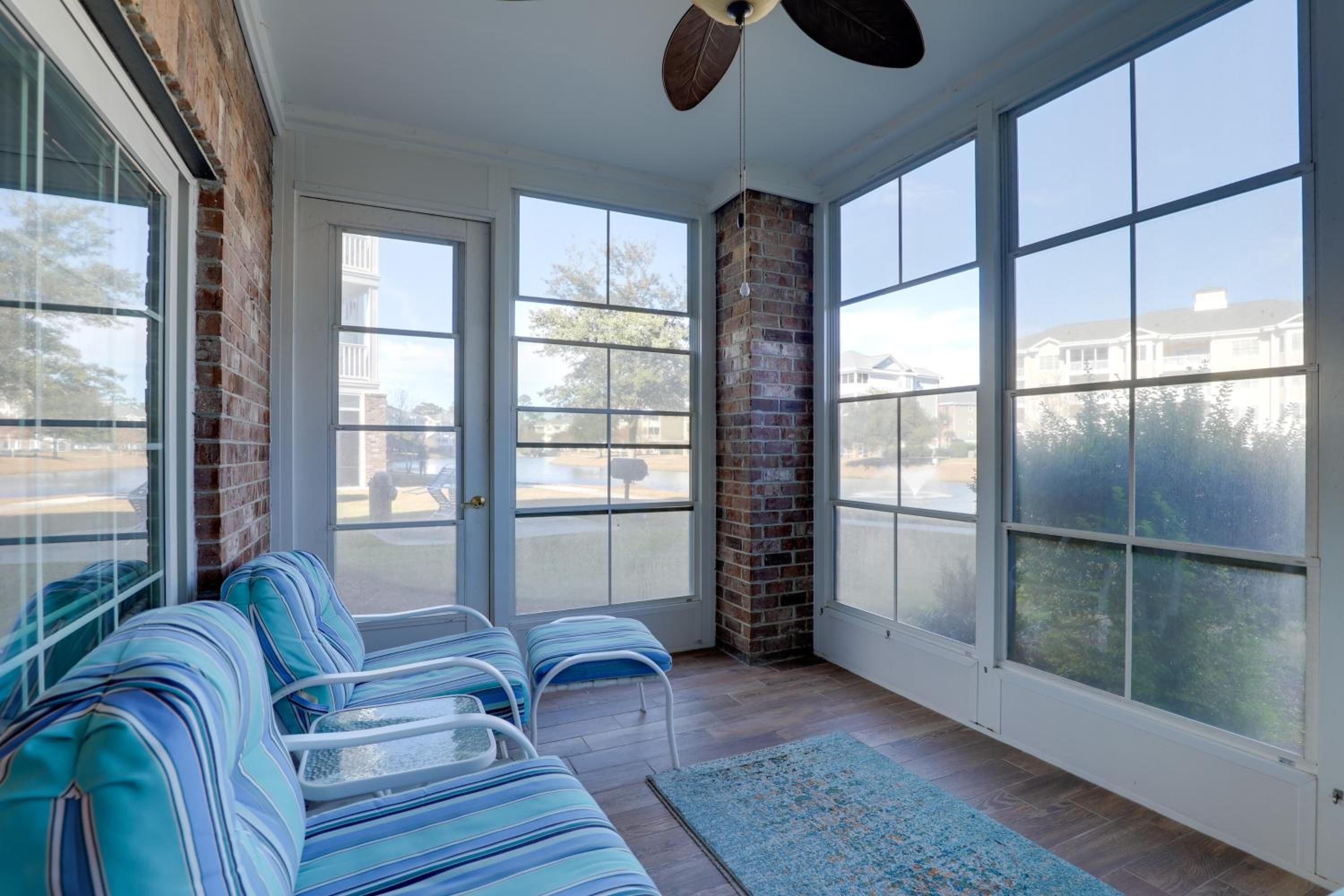 Screened Patio with Pond Views! Myrtle Beach Condo
