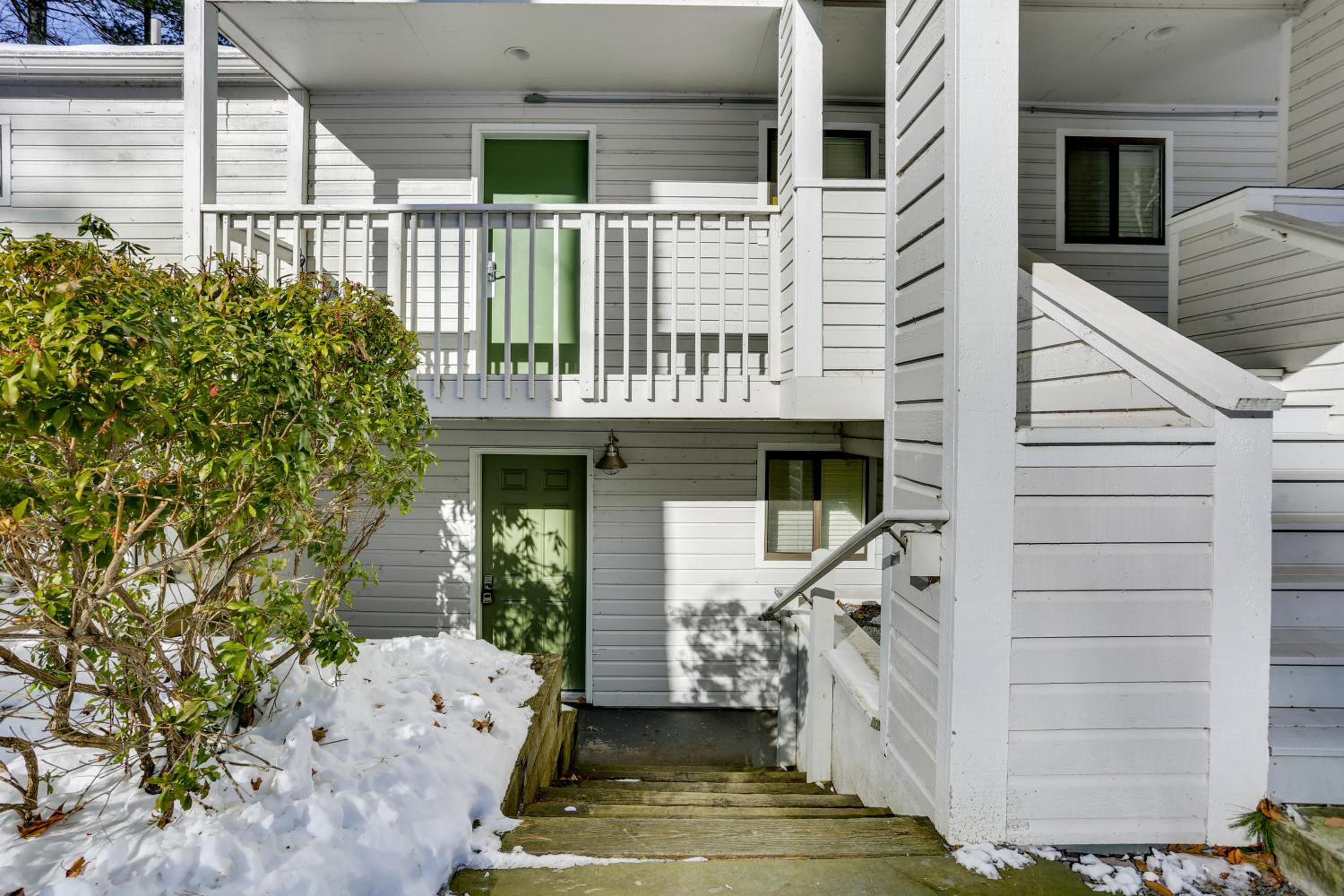 All-Season Lake Wallenpaupack Condo with Views