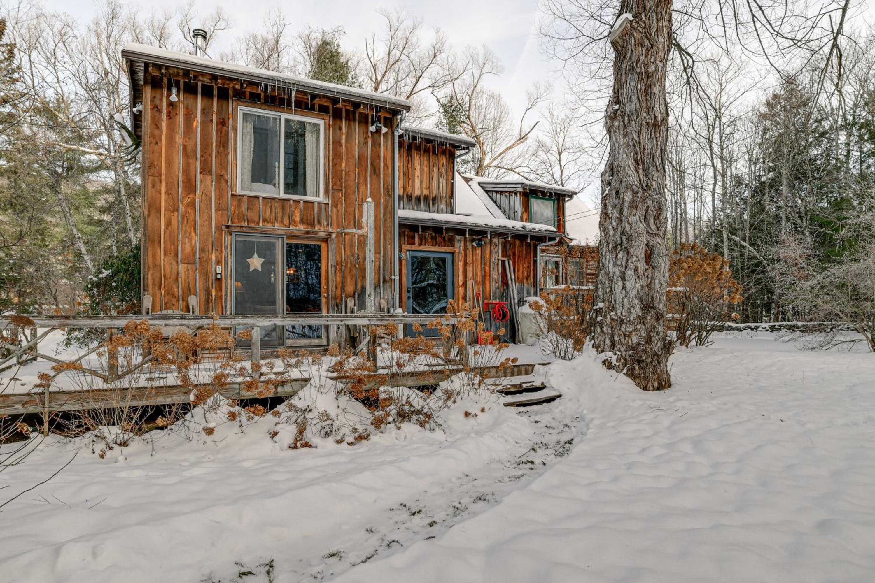 Family Cabin Near Bellayre and Plattekill Mtns!