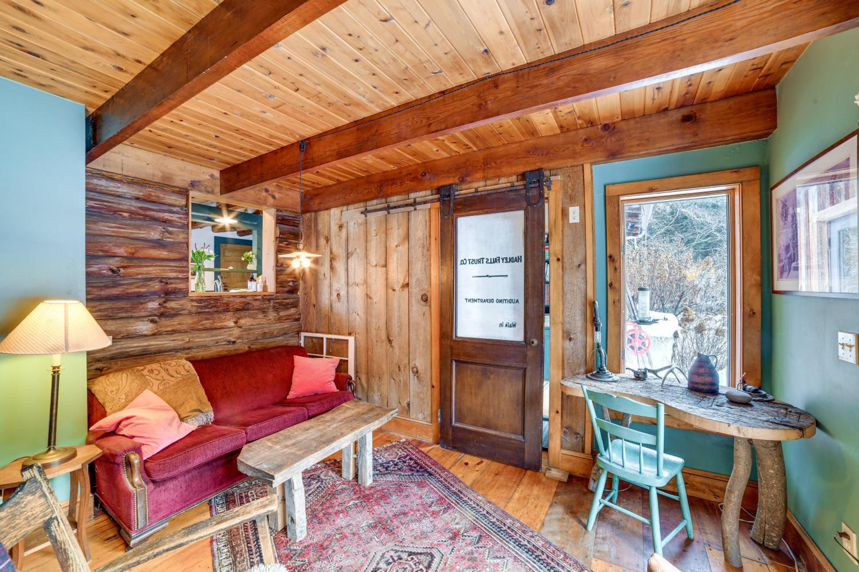 Family Cabin Near Bellayre and Plattekill Mtns!