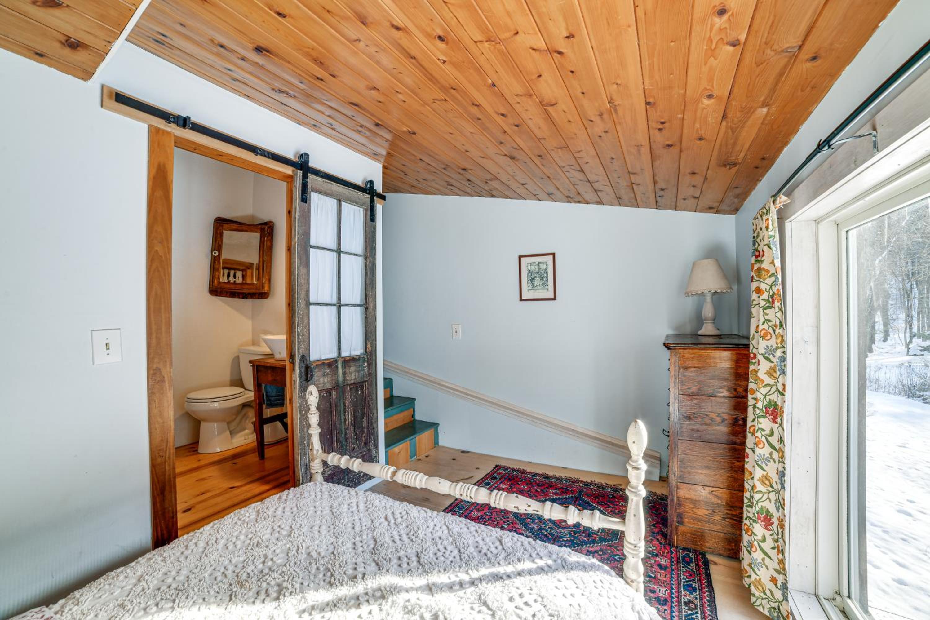 Family Cabin Near Bellayre and Plattekill Mtns!