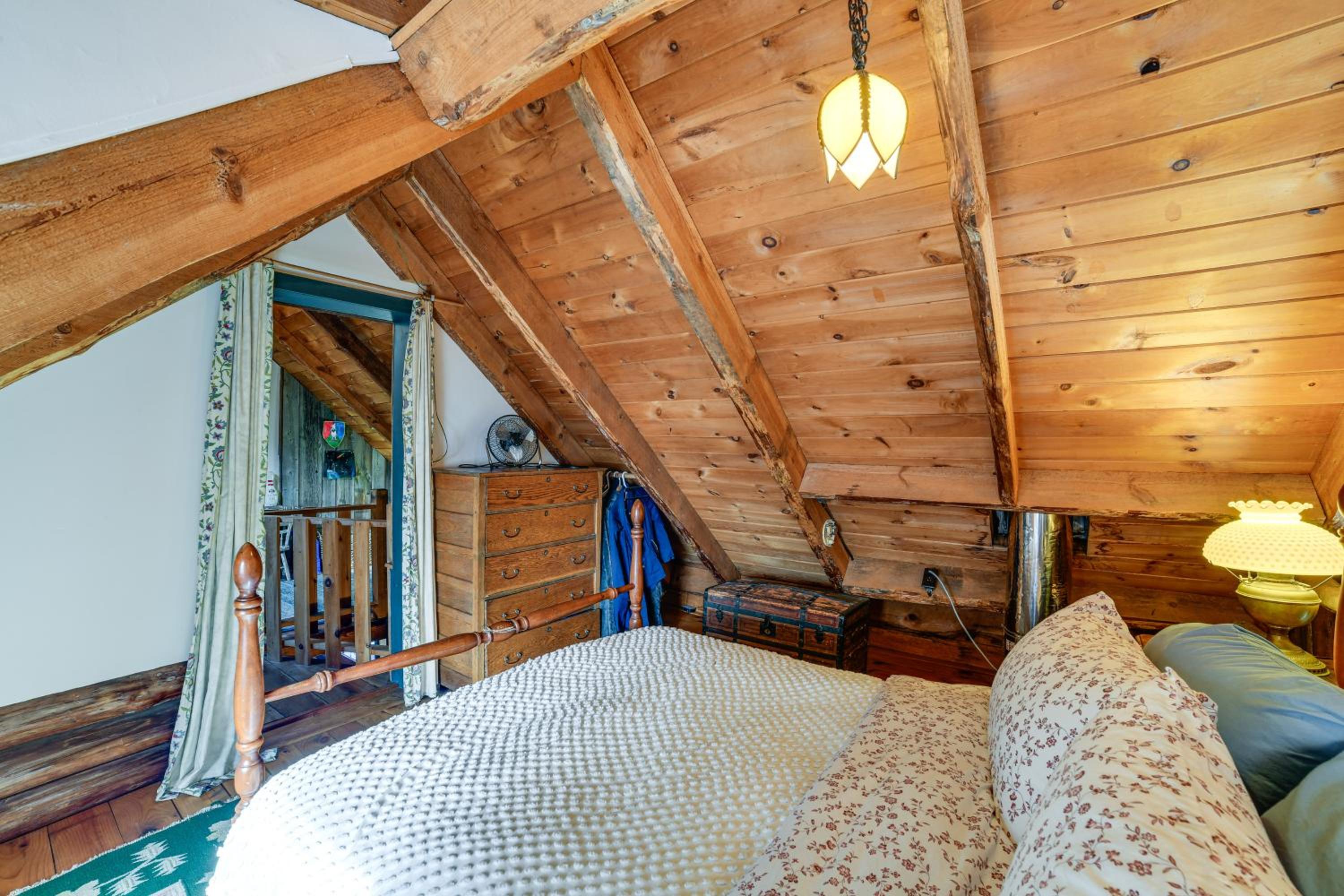 Family Cabin Near Bellayre and Plattekill Mtns!