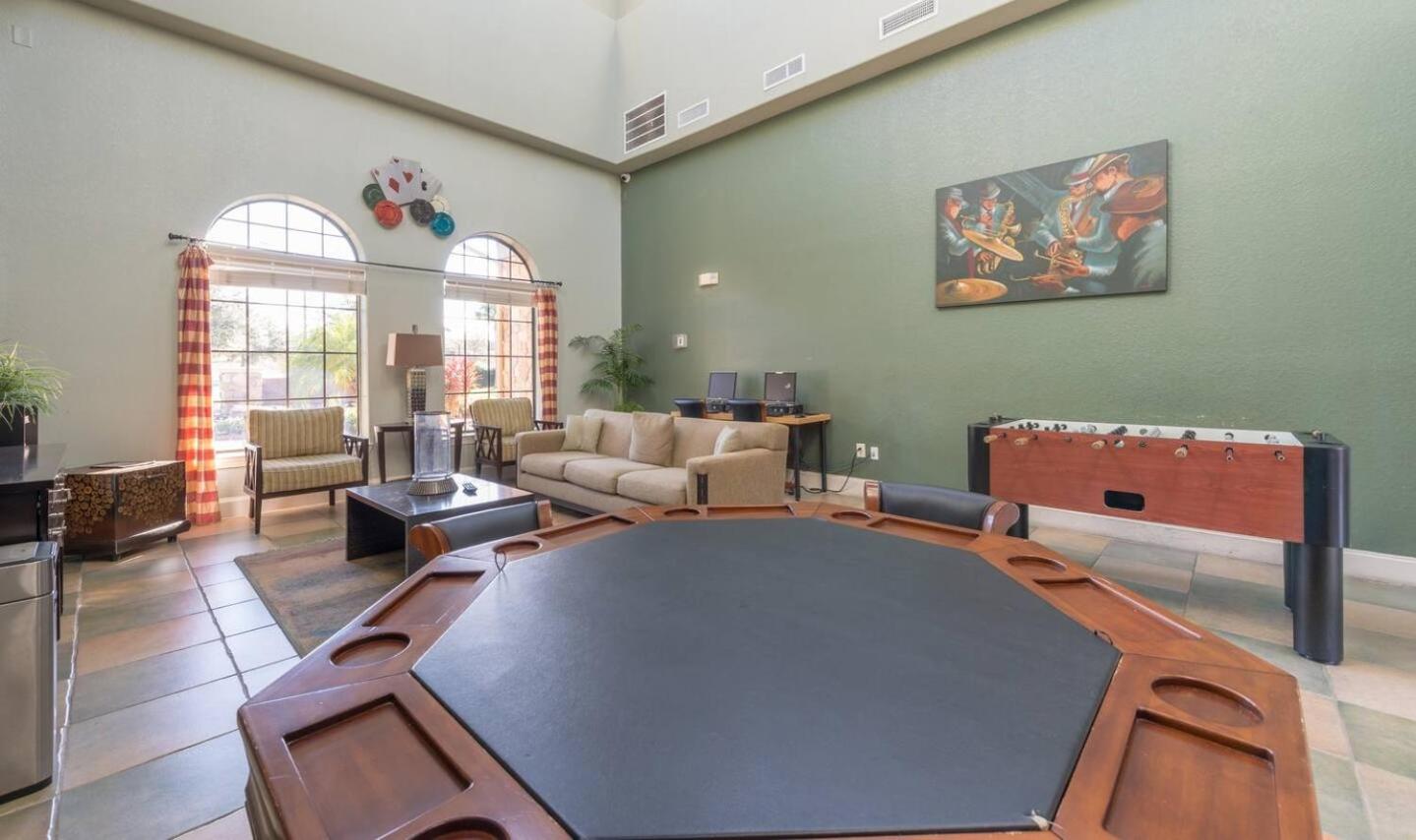 3BR Disney Condo | 3 En-Suites + Pools