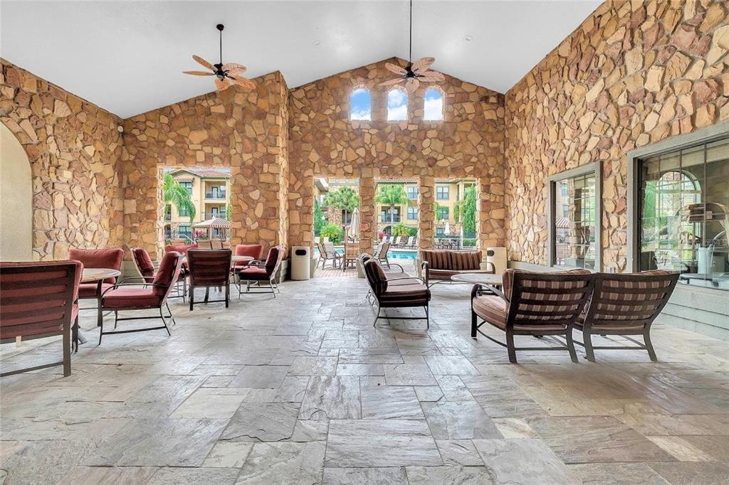 3BR Disney Condo | 3 En-Suites + Pools