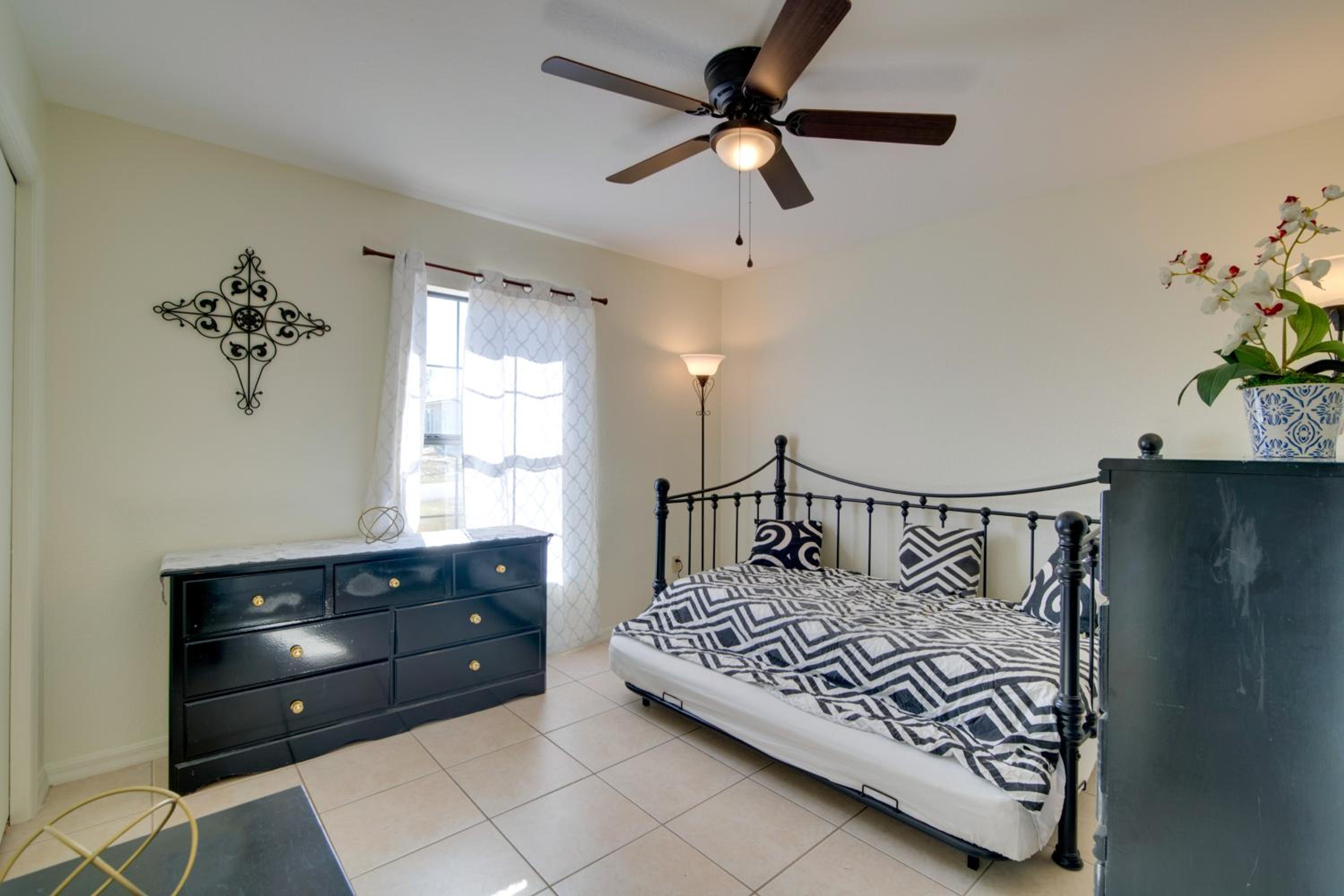 Patio and Pet-Friendly Yard! Ocala Home Near Golfing