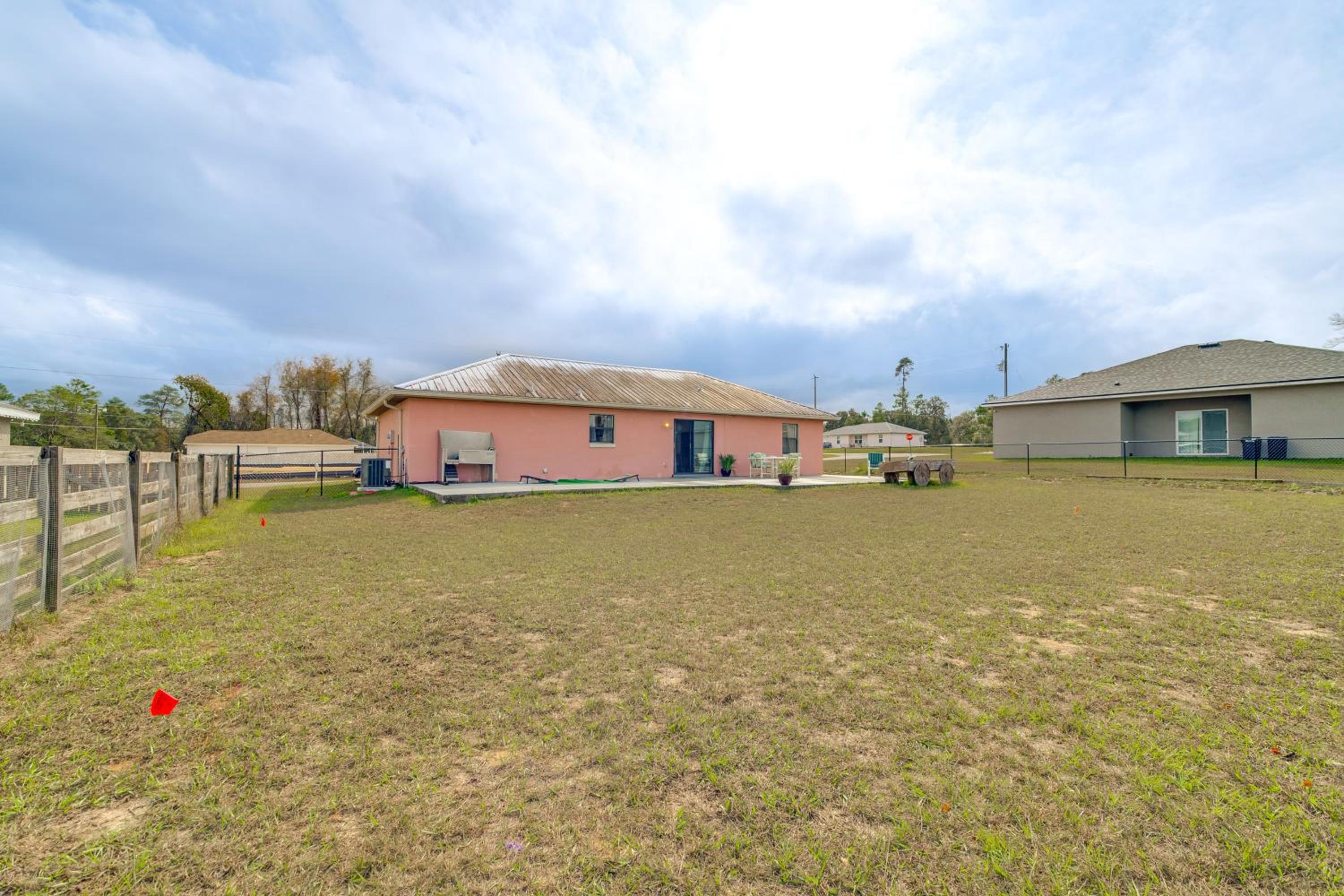 Patio and Pet-Friendly Yard! Ocala Home Near Golfing