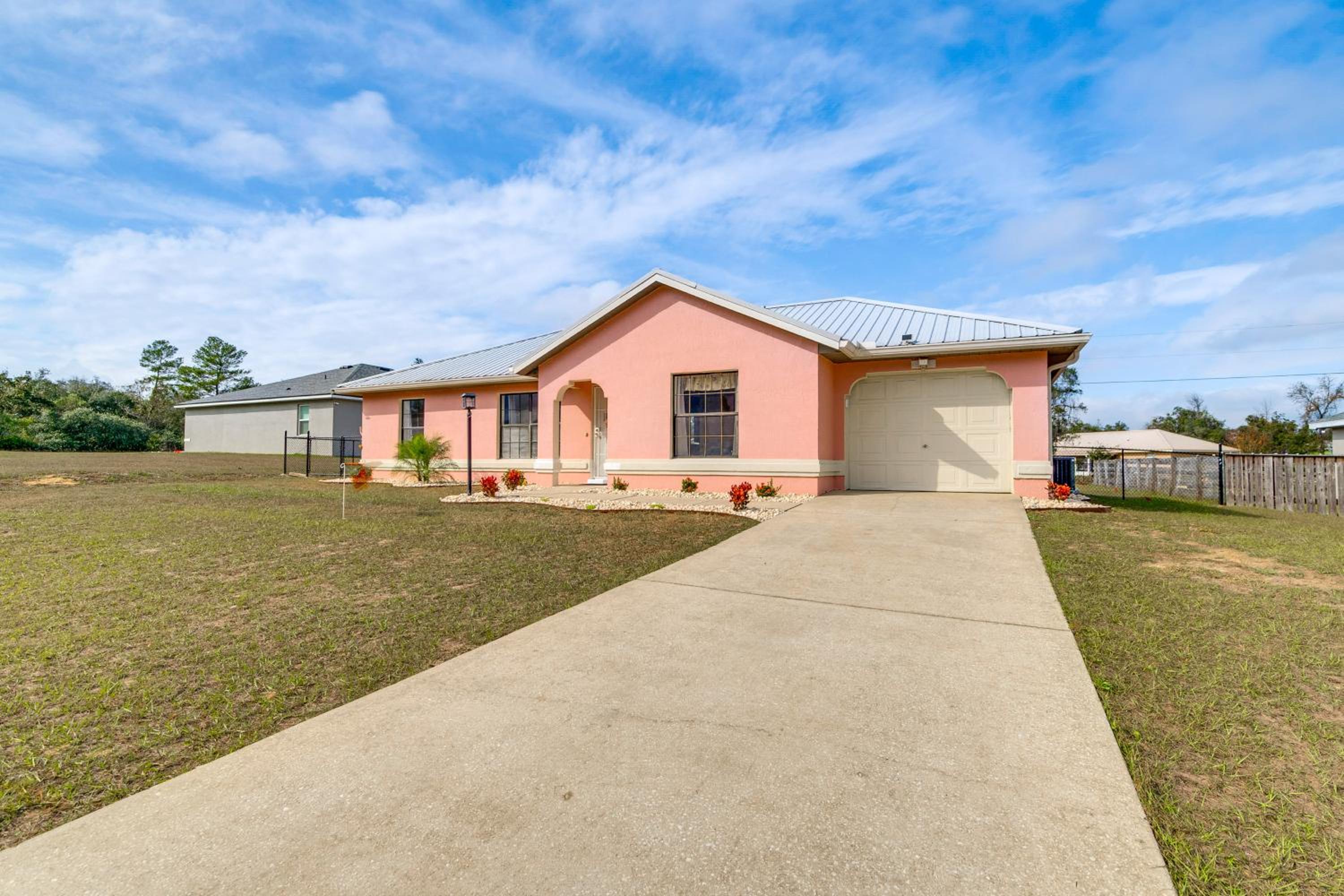 Patio and Pet-Friendly Yard! Ocala Home Near Golfing