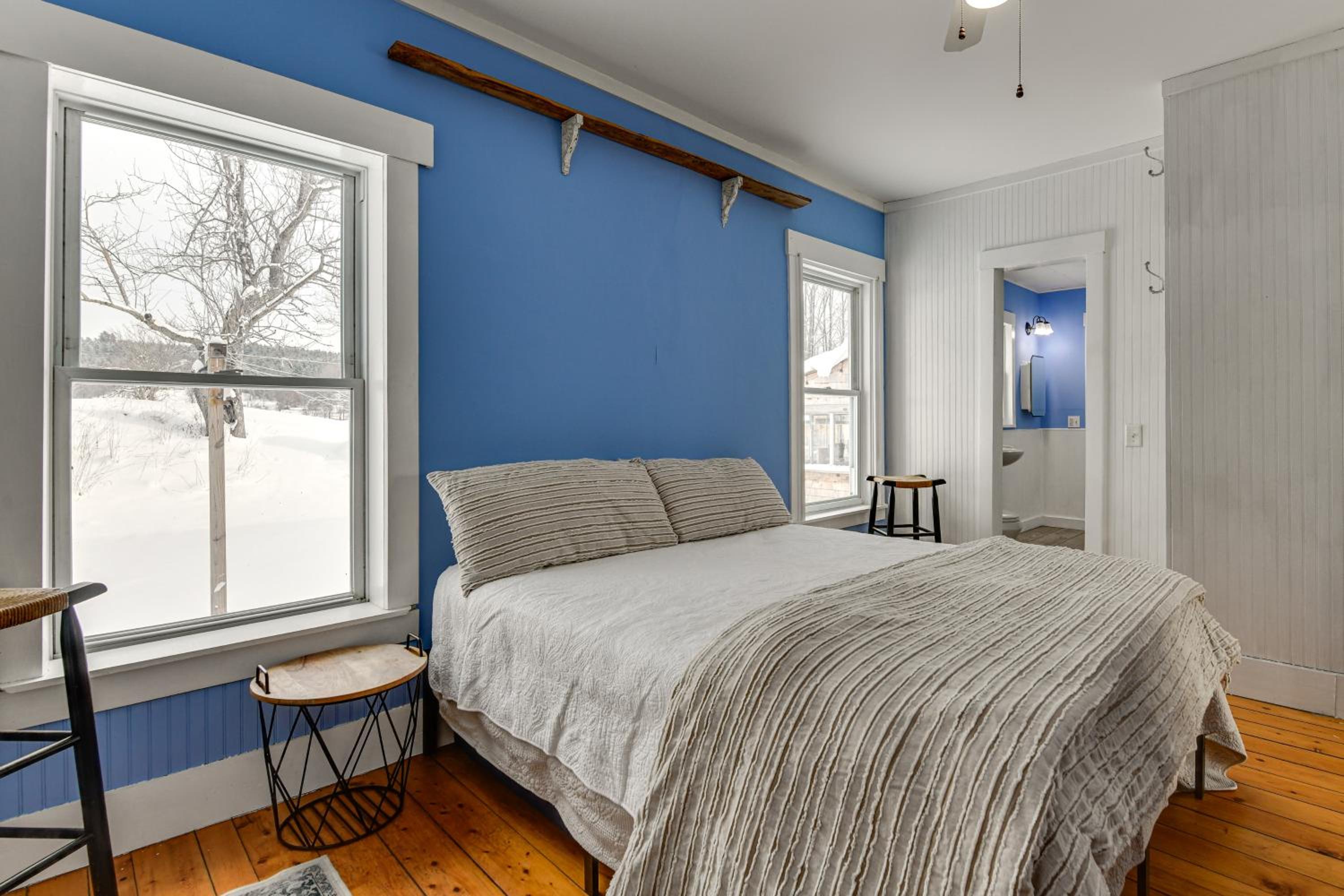 Green Mountain Views! Lowell Getaway Near Skiing