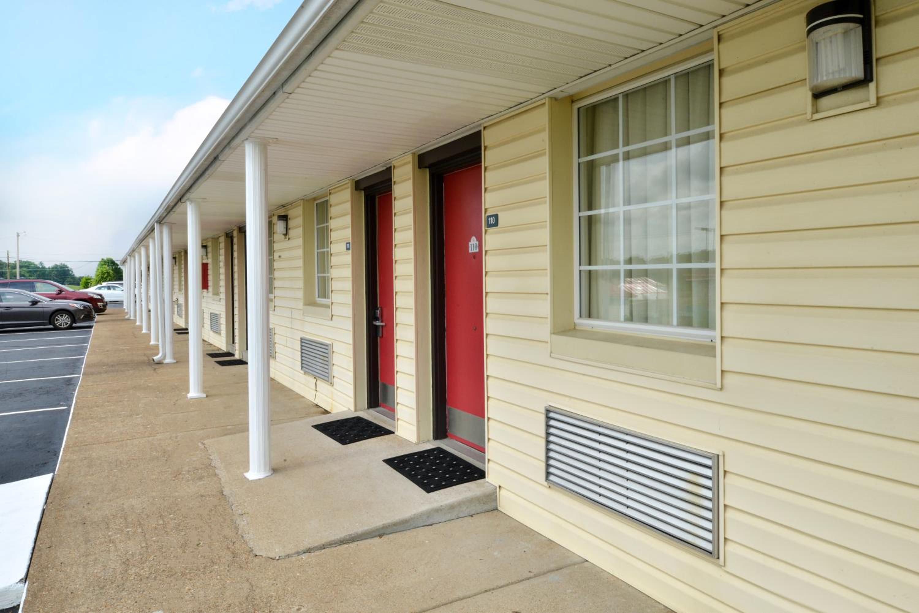 Americas Best Value Inn Wildersville - Property Image 15