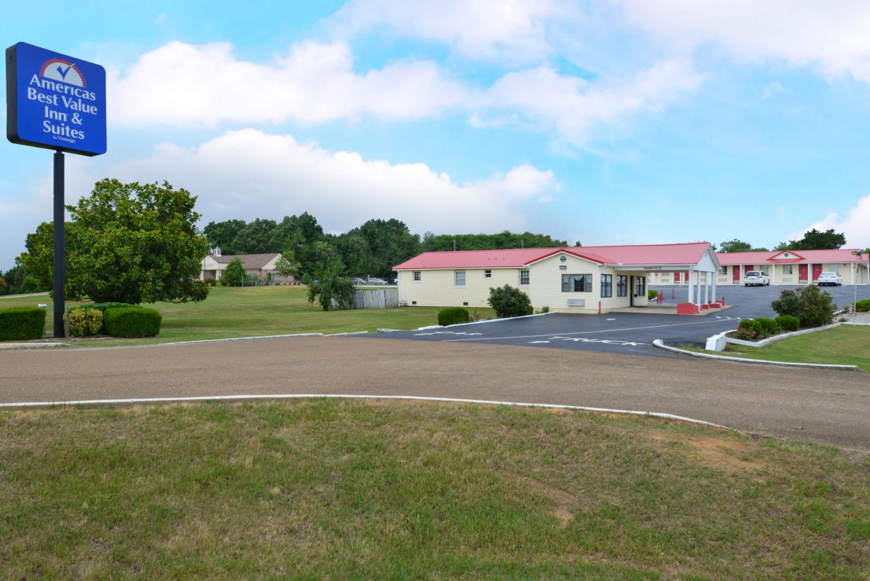 Americas Best Value Inn Wildersville - Property Image 17