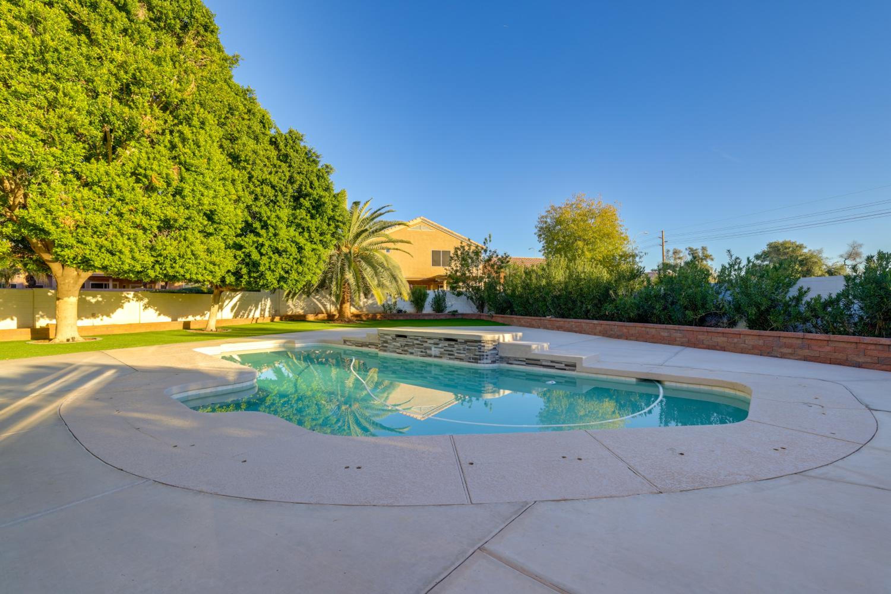 Pool and Patio West Chandler Villa Retreat