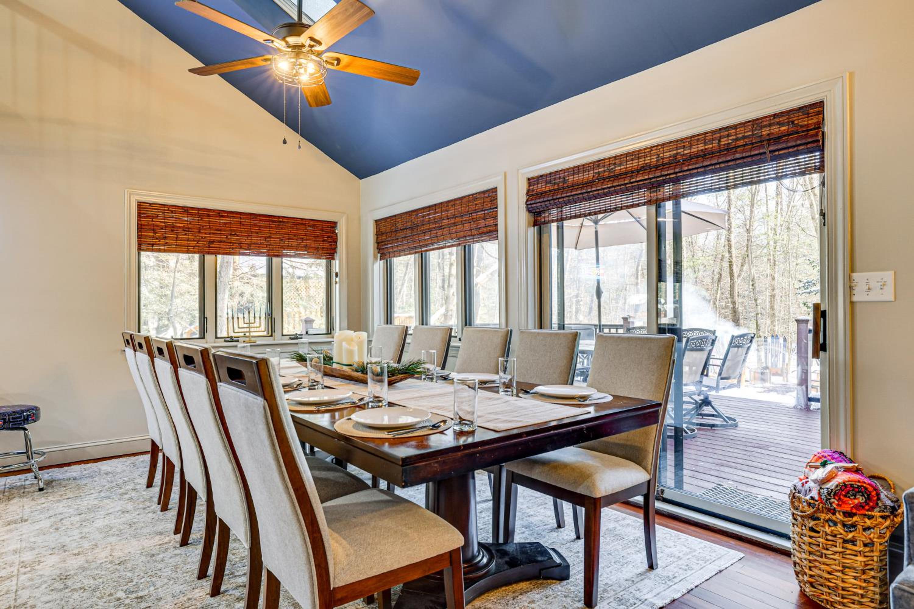 Lake Naomi Luxury Home with Stream Pool and Fire Pit