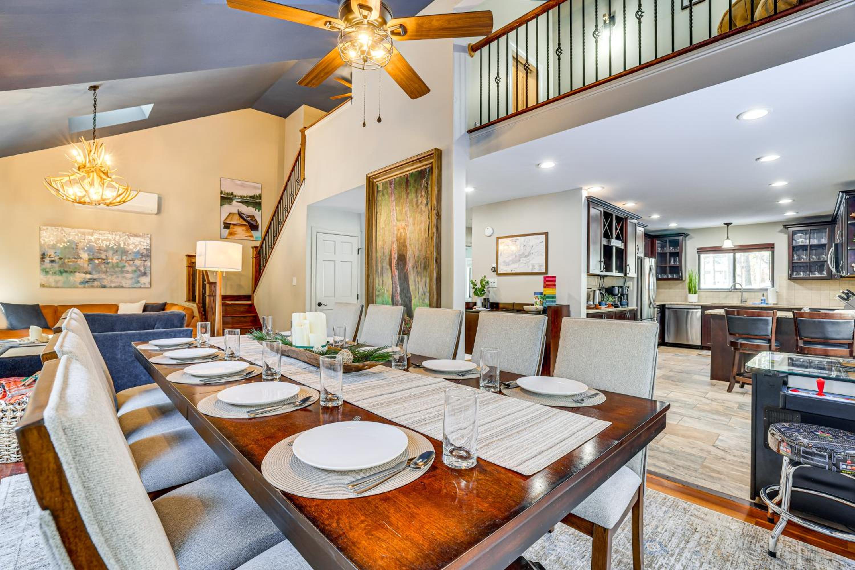 Lake Naomi Luxury Home with Stream Pool and Fire Pit