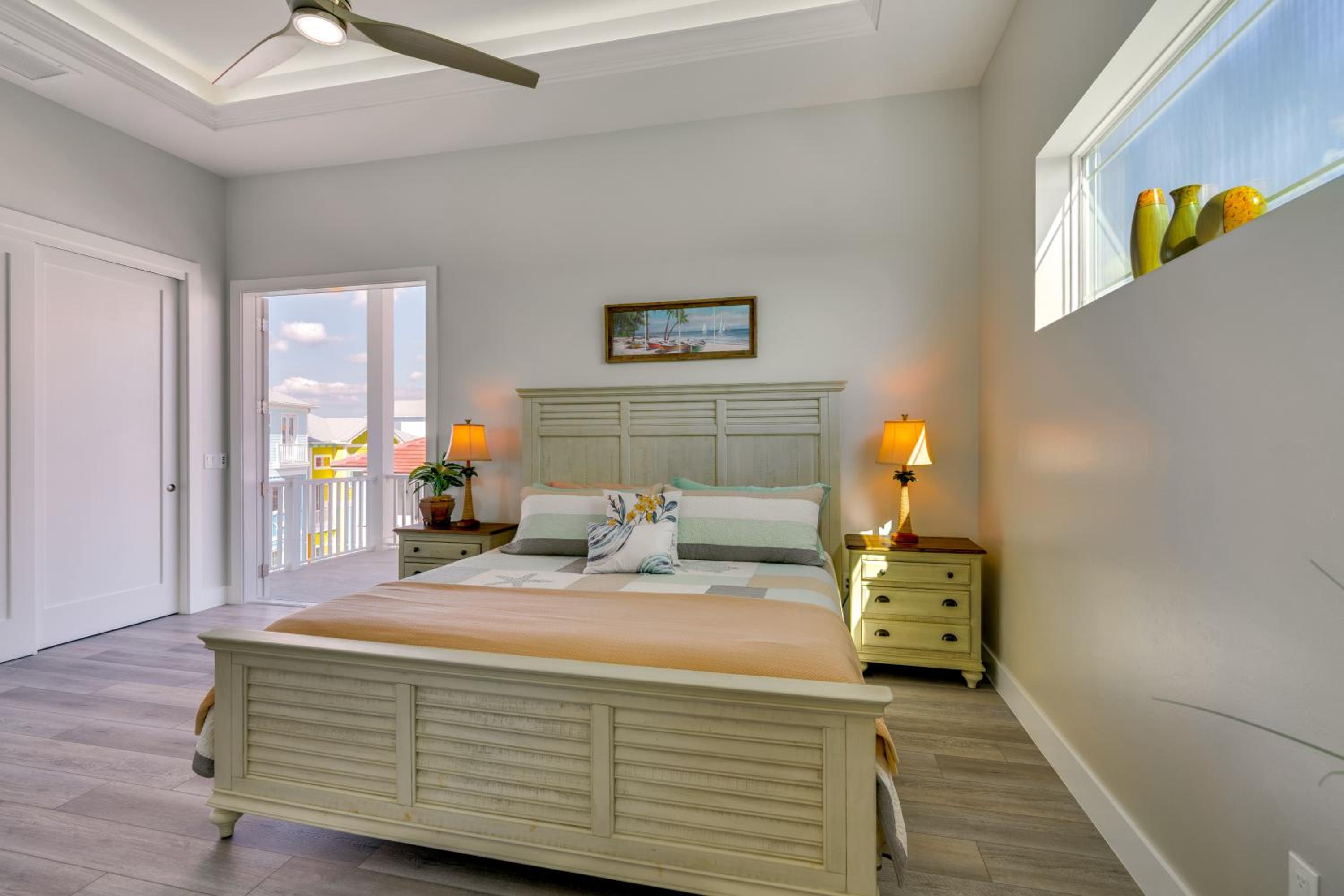 Luxury Group Escape in Cape Corals Cape Harbour!