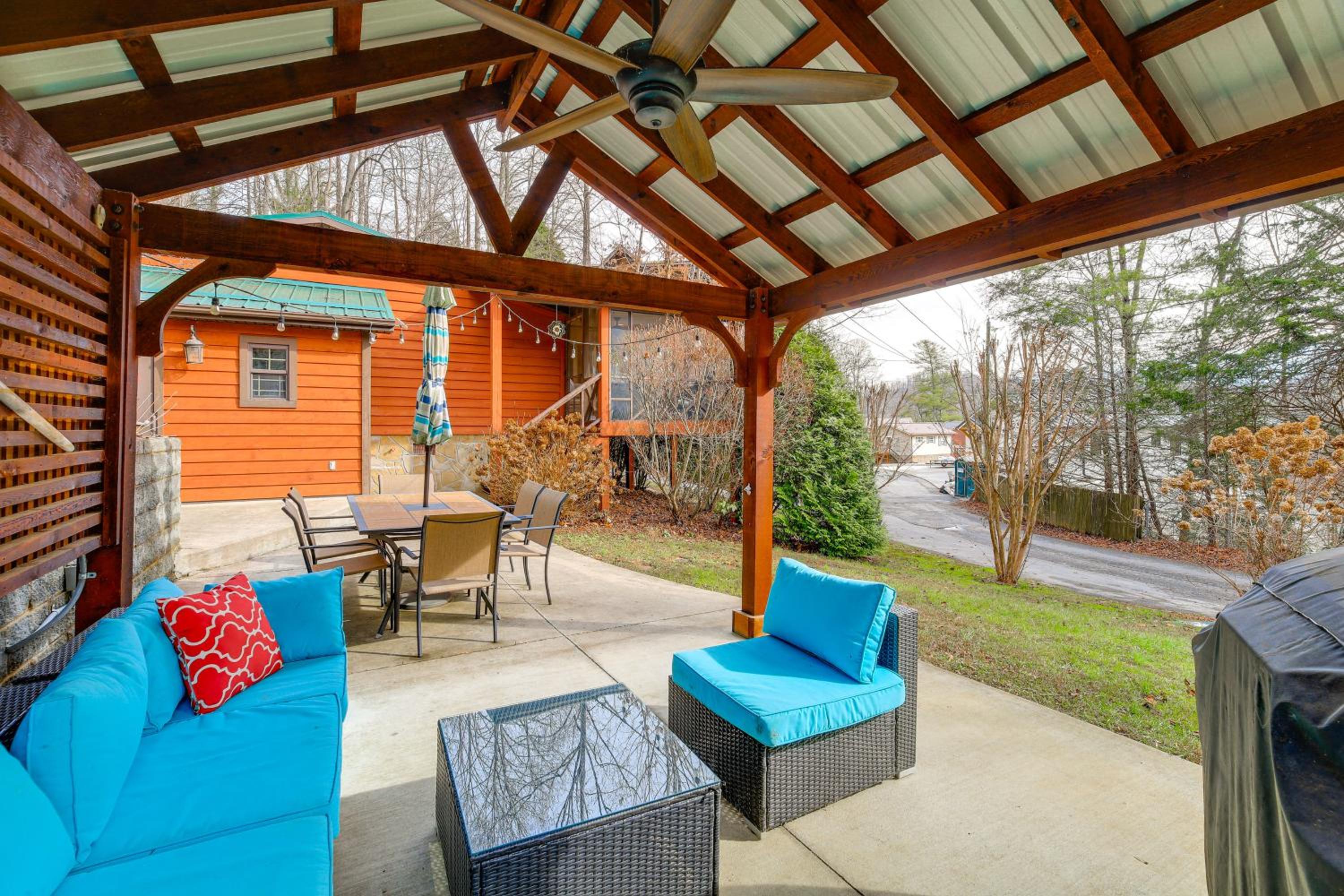 Butler Home at Watauga Lake with Furnished Patio!