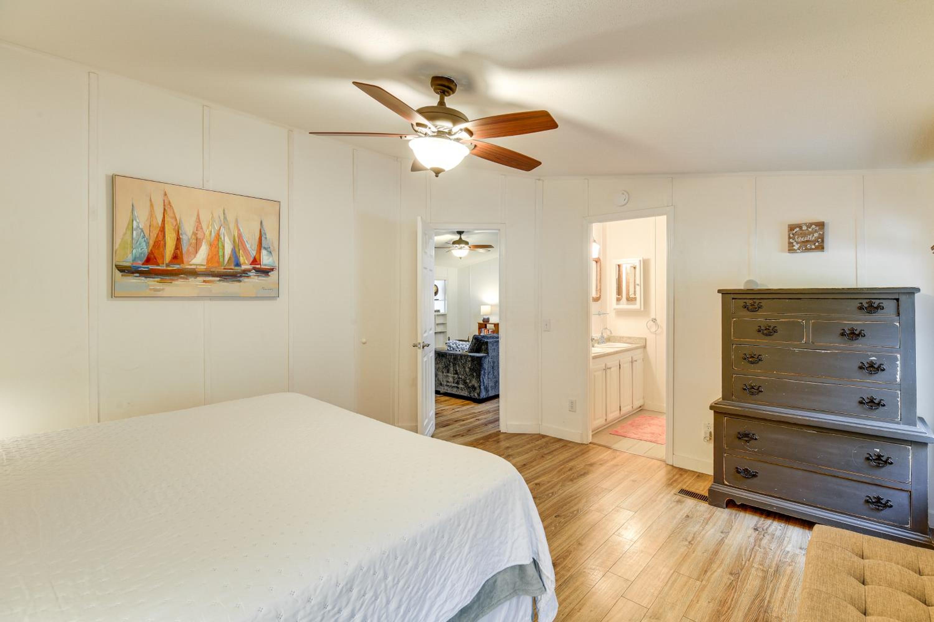 Butler Home at Watauga Lake with Furnished Patio!