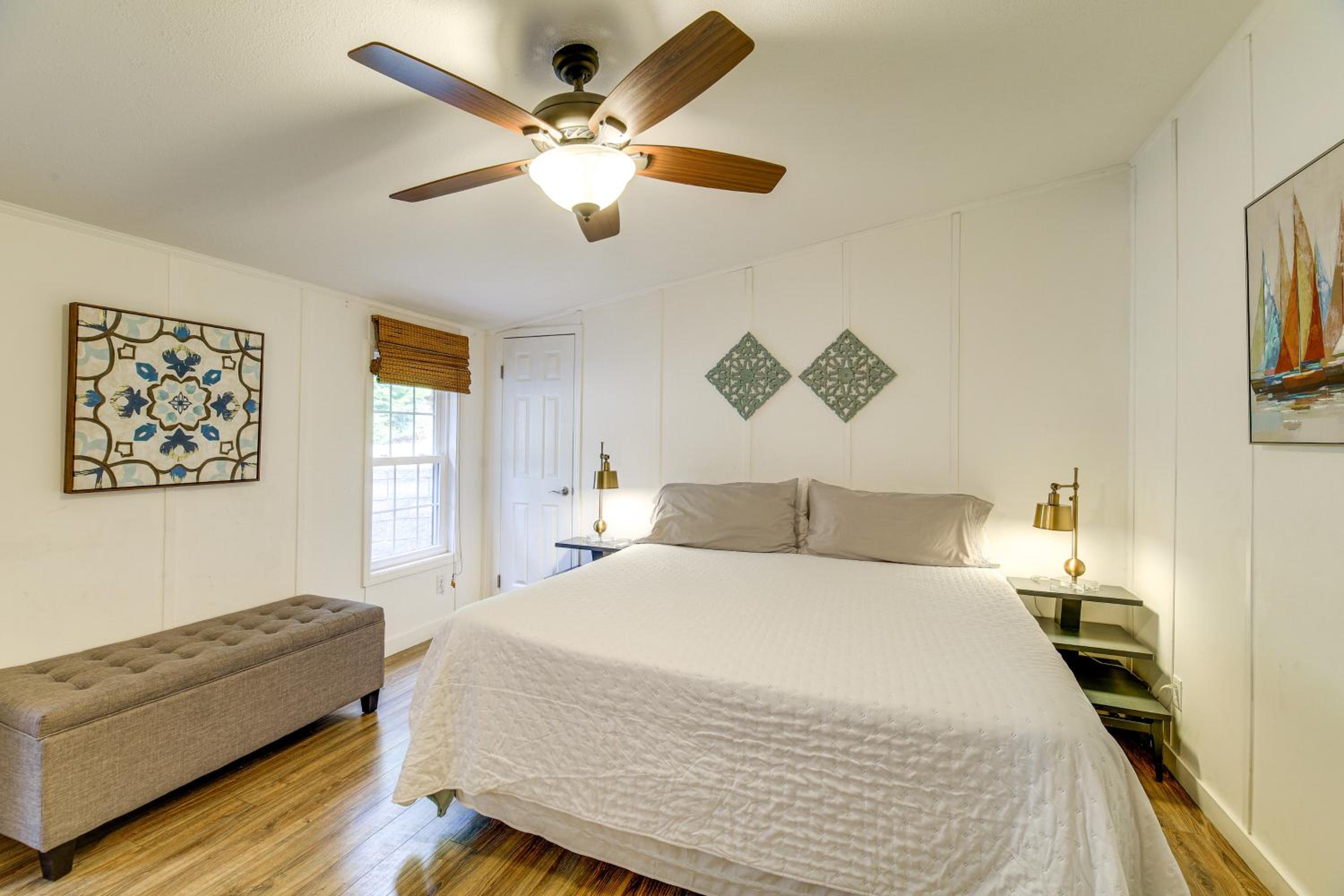 Butler Home at Watauga Lake with Furnished Patio!