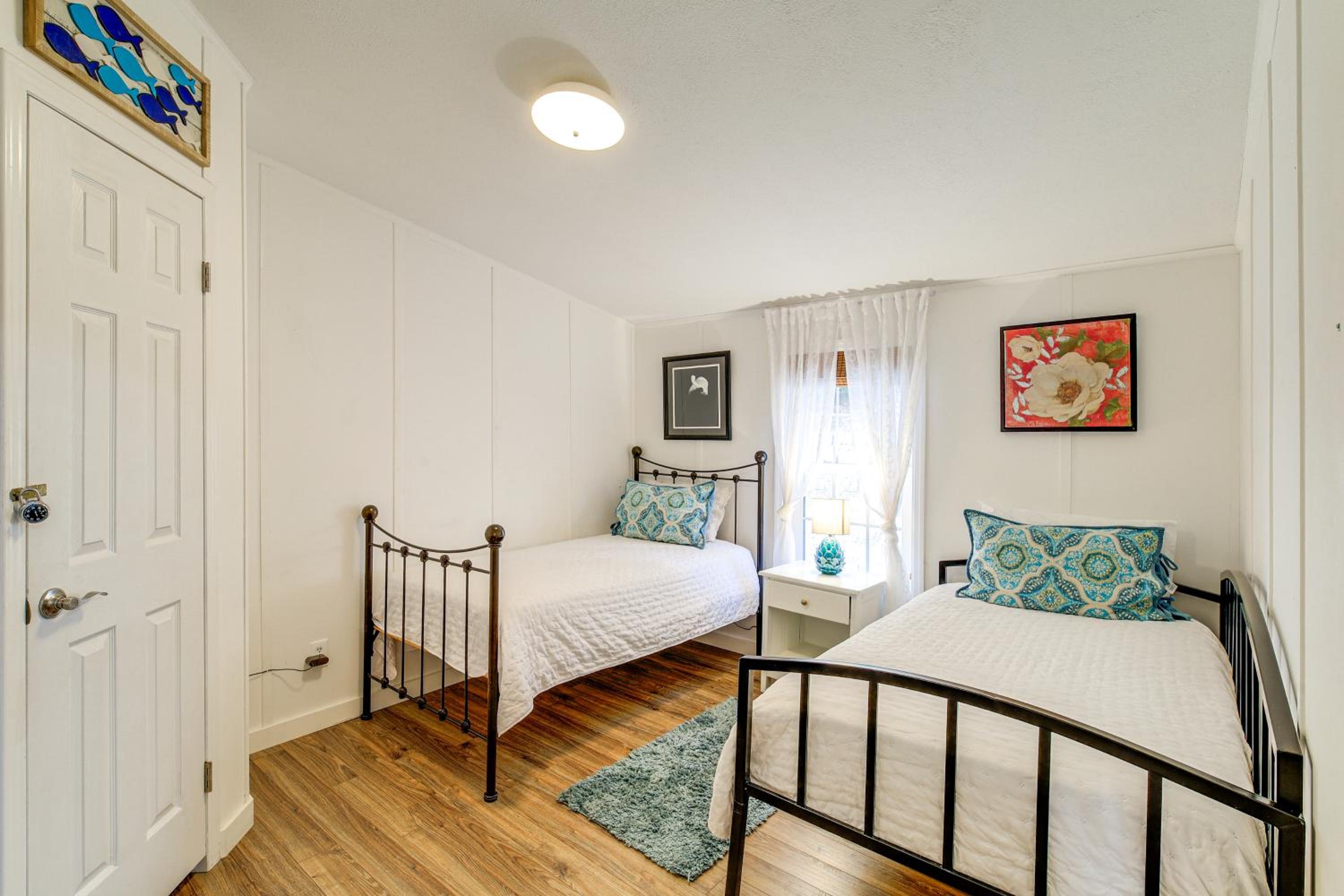 Butler Home at Watauga Lake with Furnished Patio!