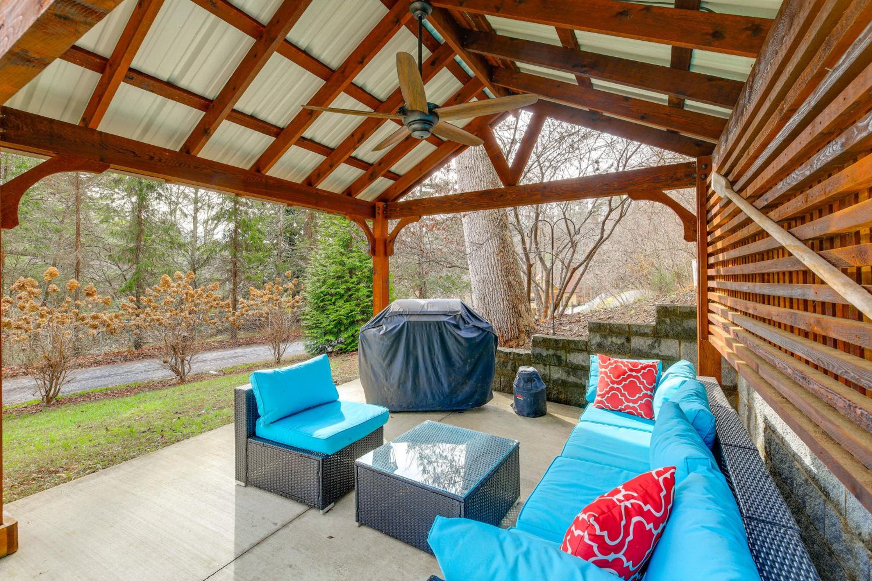 Butler Home at Watauga Lake with Furnished Patio!