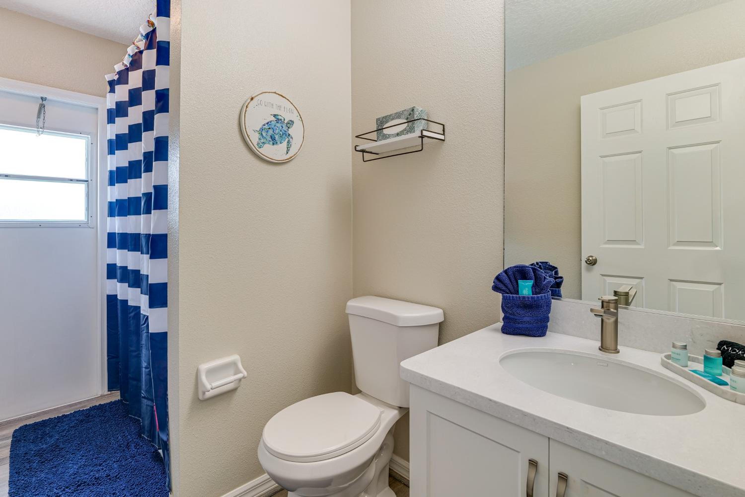 Florida Family Fun! Tranquil Home with Water Views