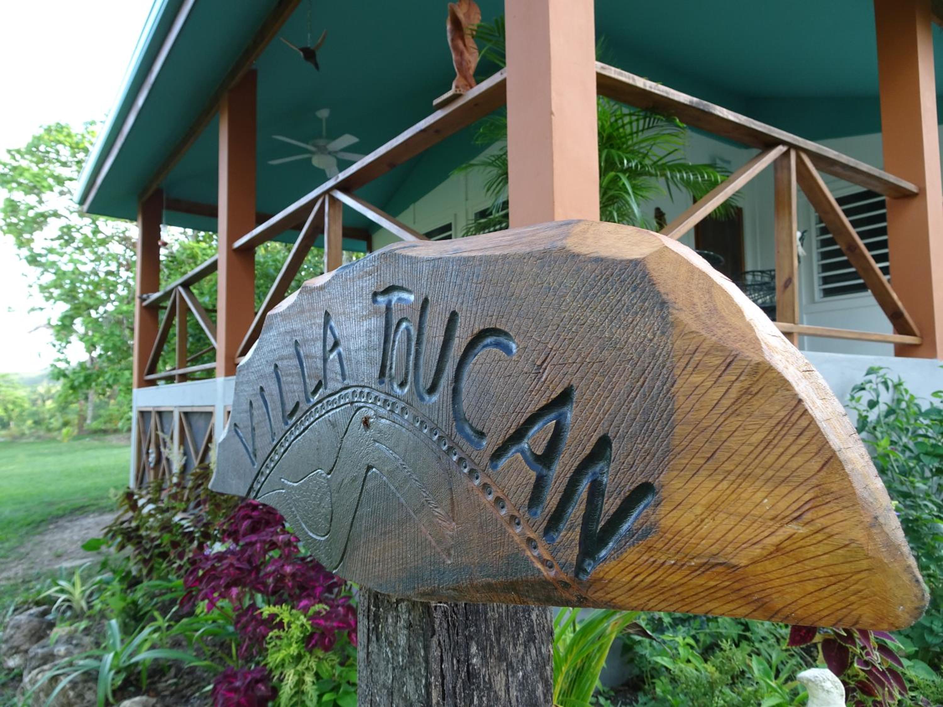 Maya Hill Lodge
