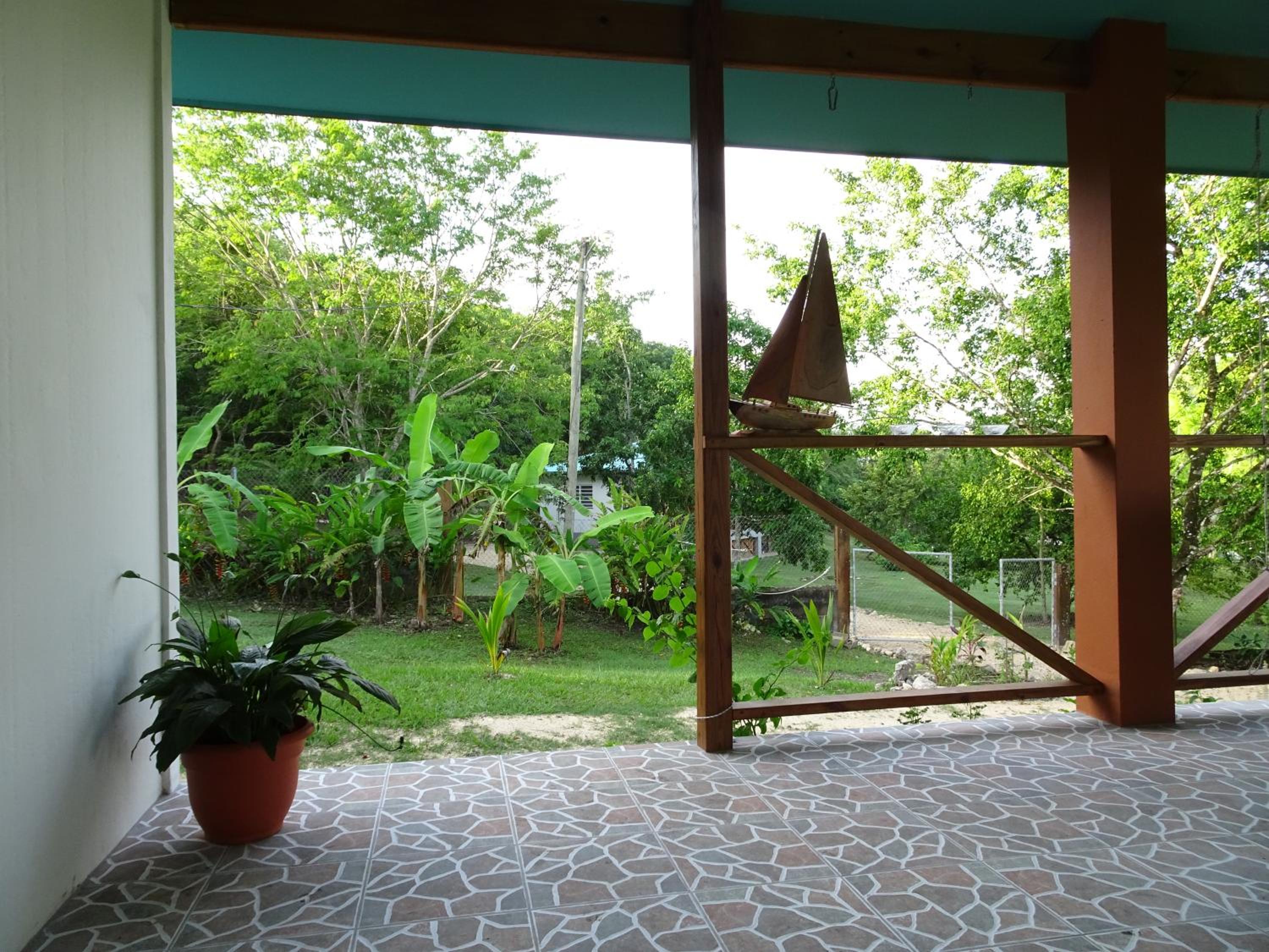 Maya Hill Lodge