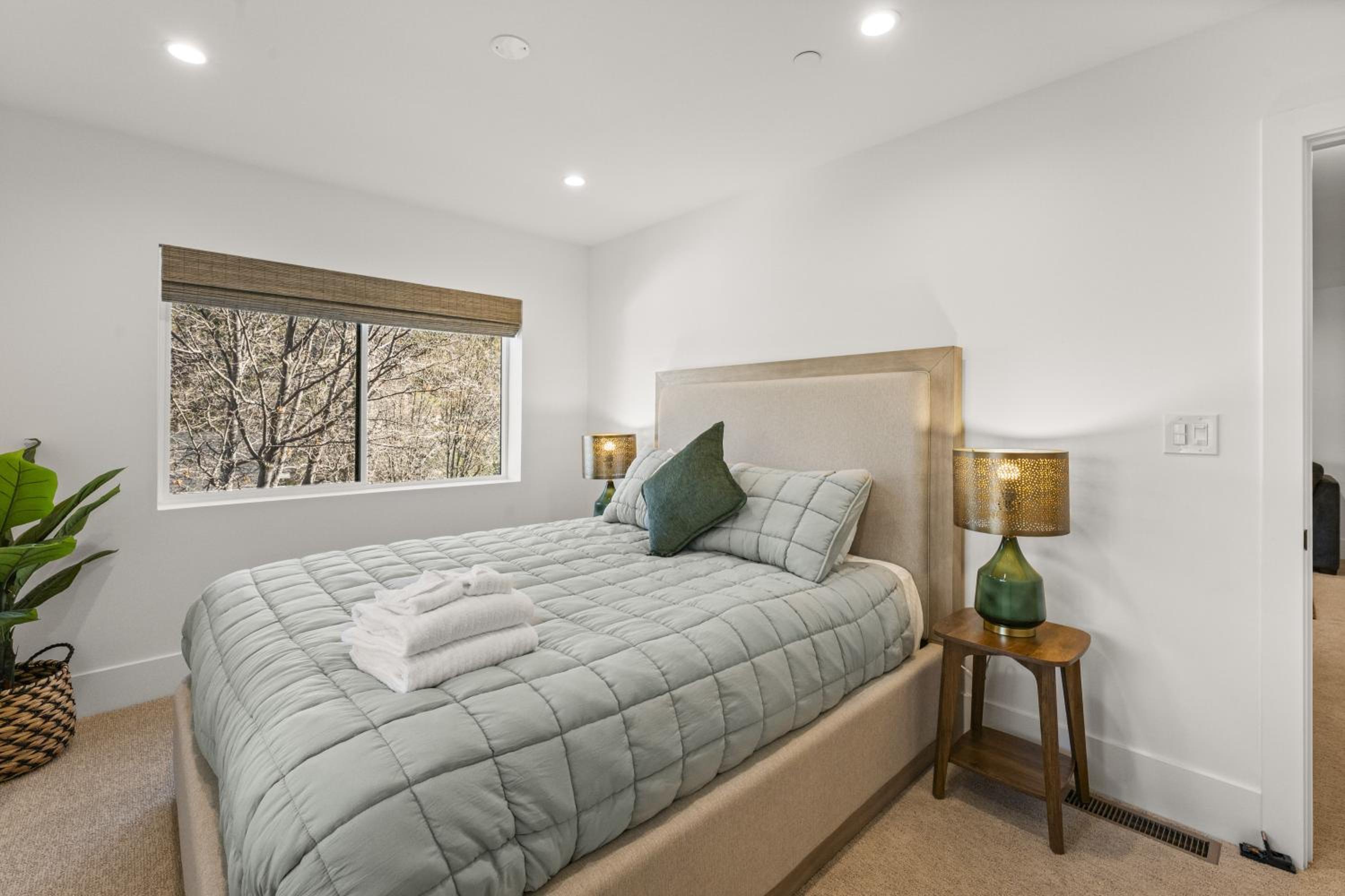 Skyline Summit Lodge