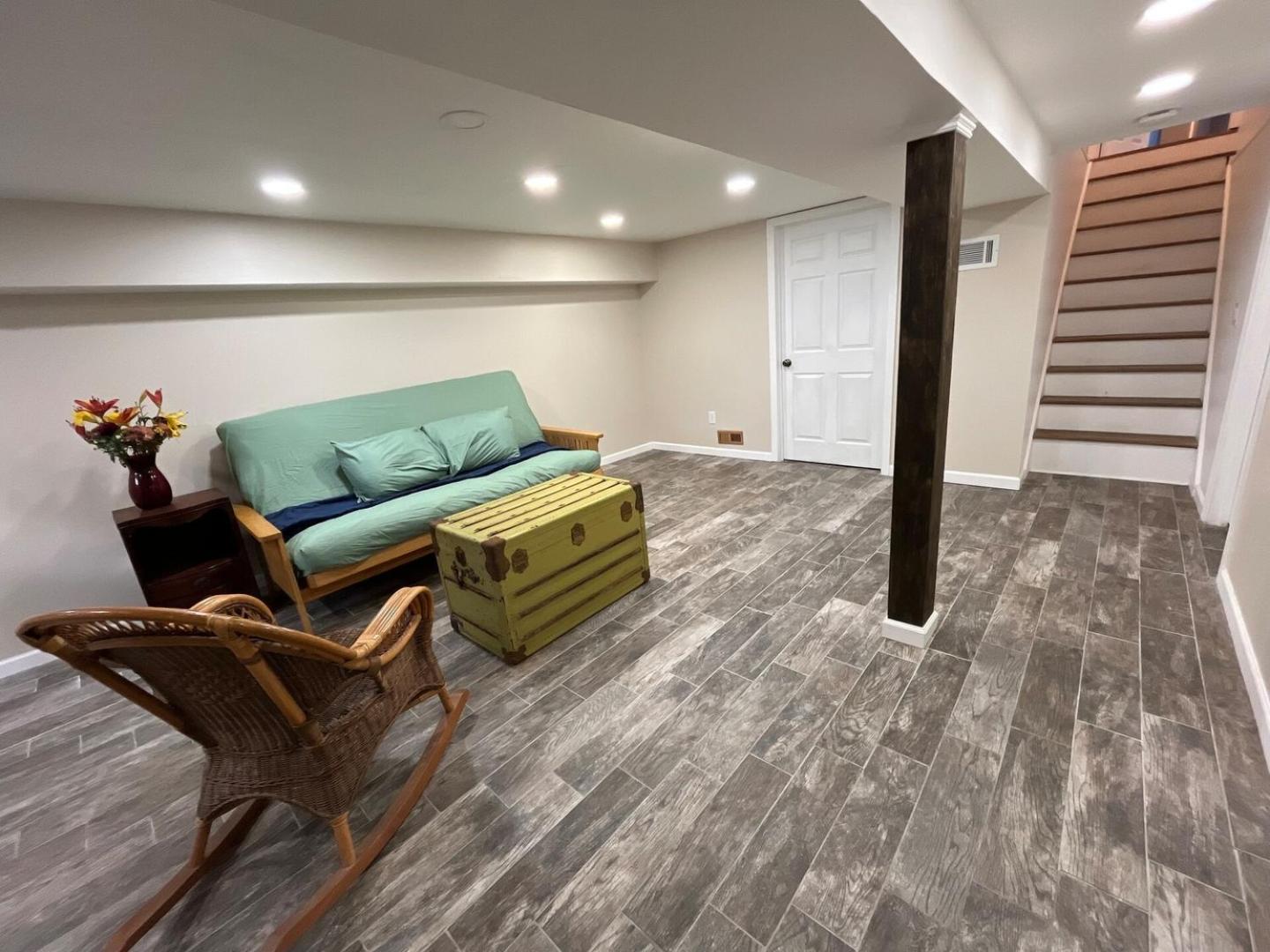 Spacious Beach Cabin w/ Lake Access | 4BR
