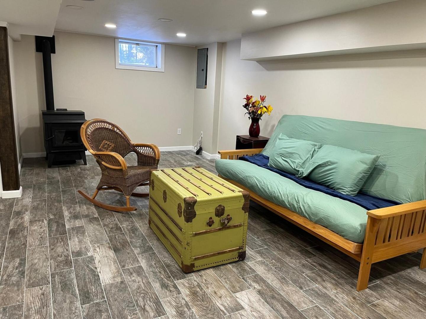 Spacious Beach Cabin w/ Lake Access | 4BR