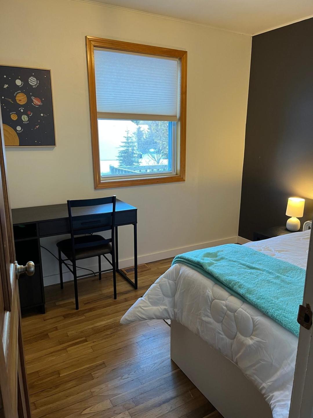 Spacious Beach Cabin w/ Lake Access | 4BR