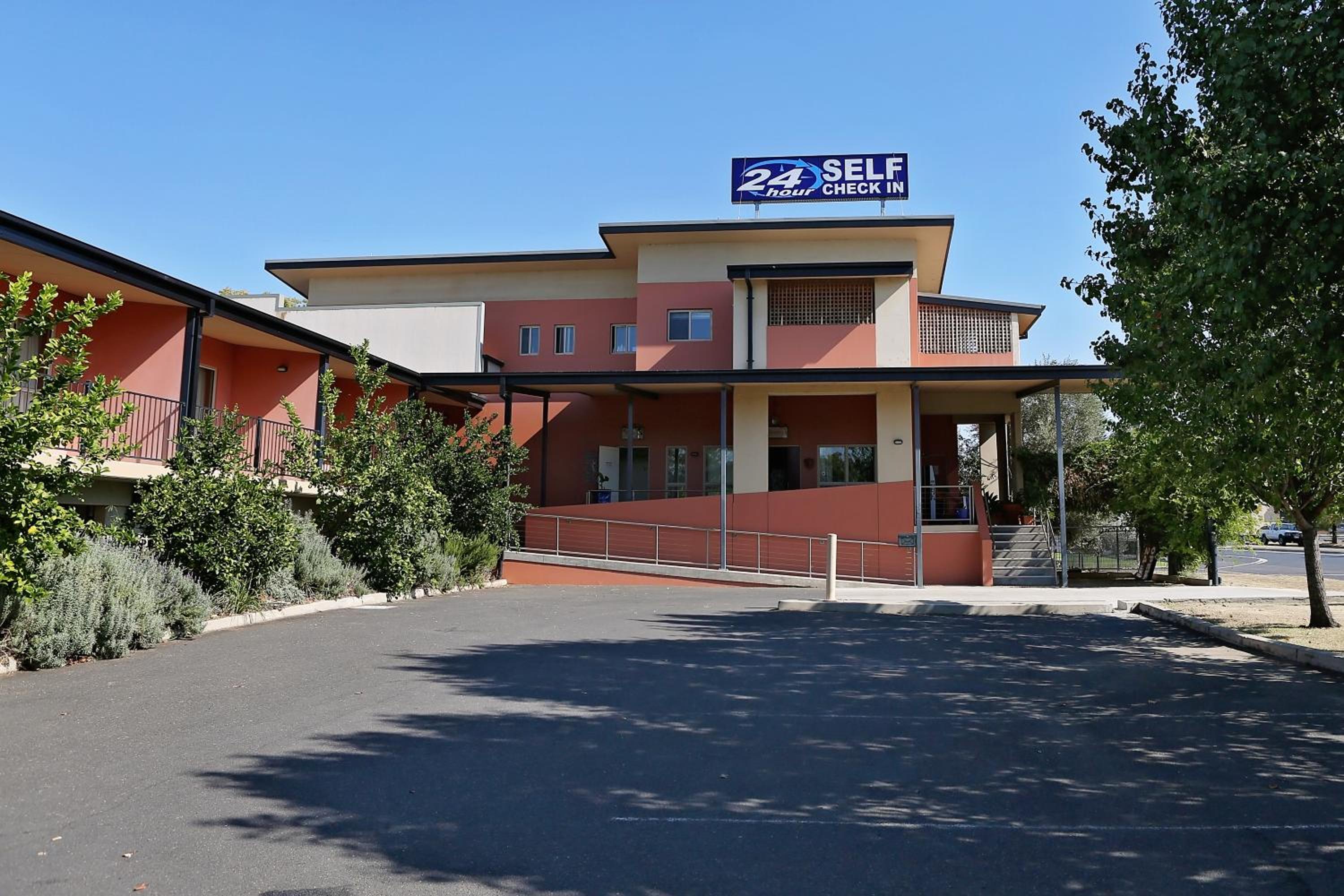 Forbes Victoria Inn