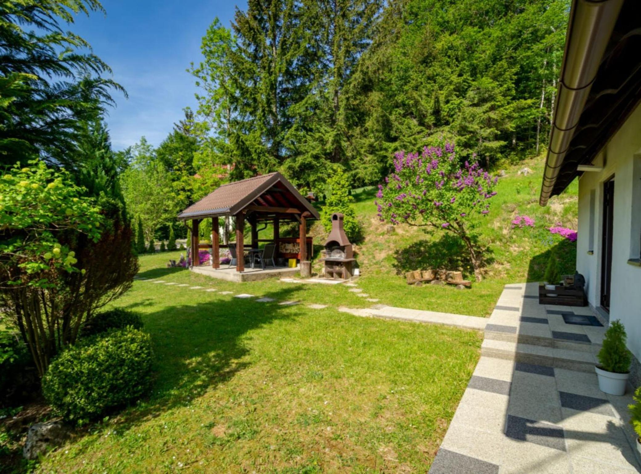 Holiday House Briški
