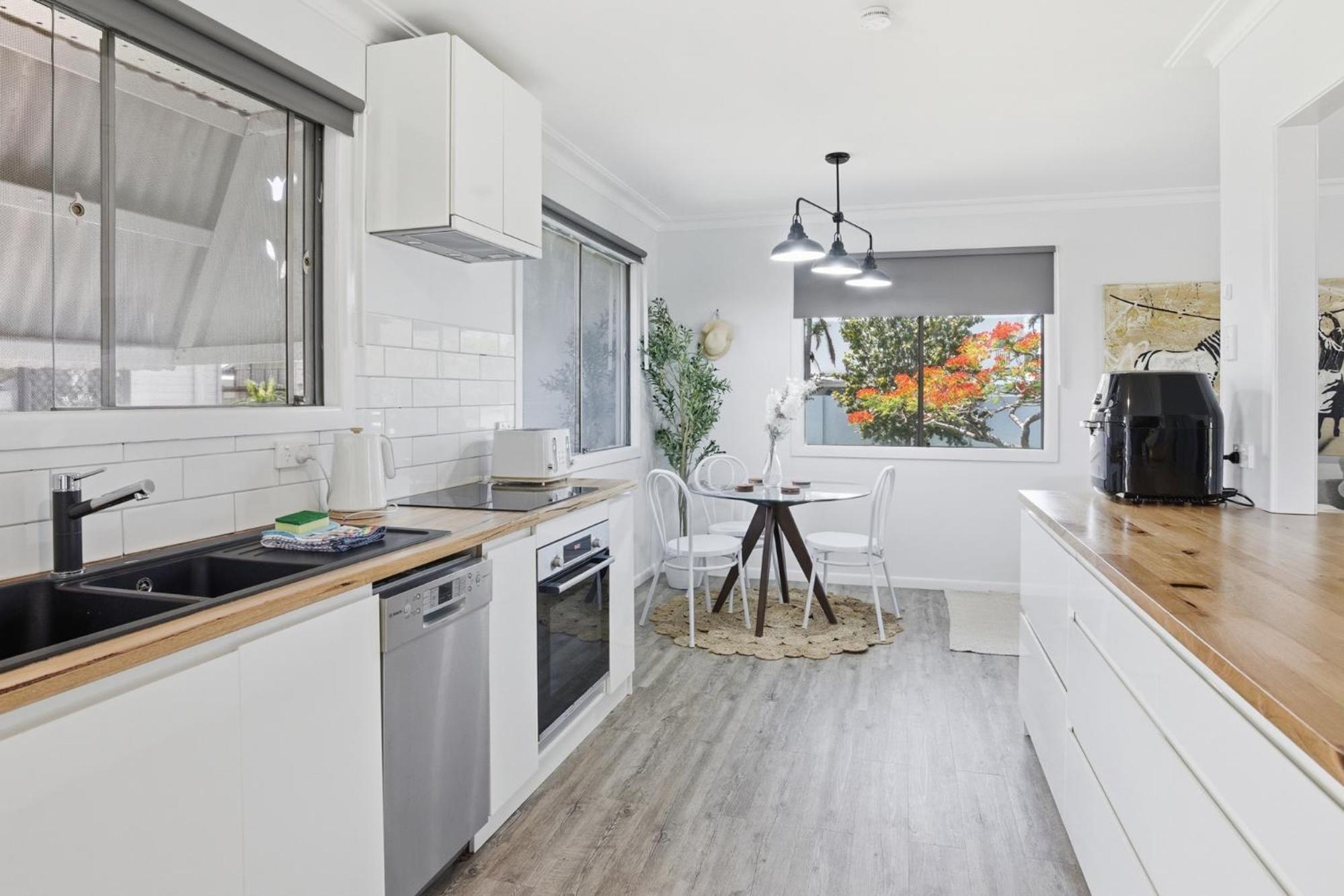 3-Bed Coastal Retreat in Central Margate
