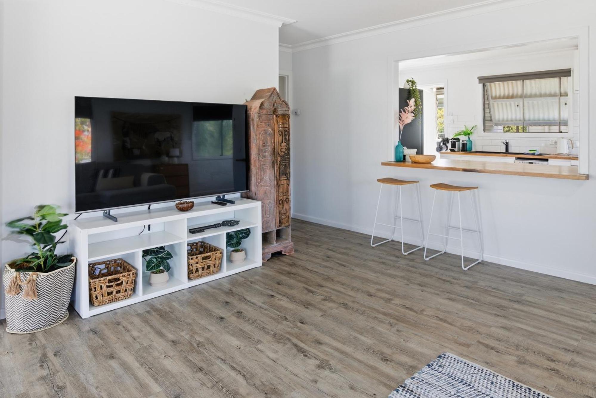 3-Bed Coastal Retreat in Central Margate